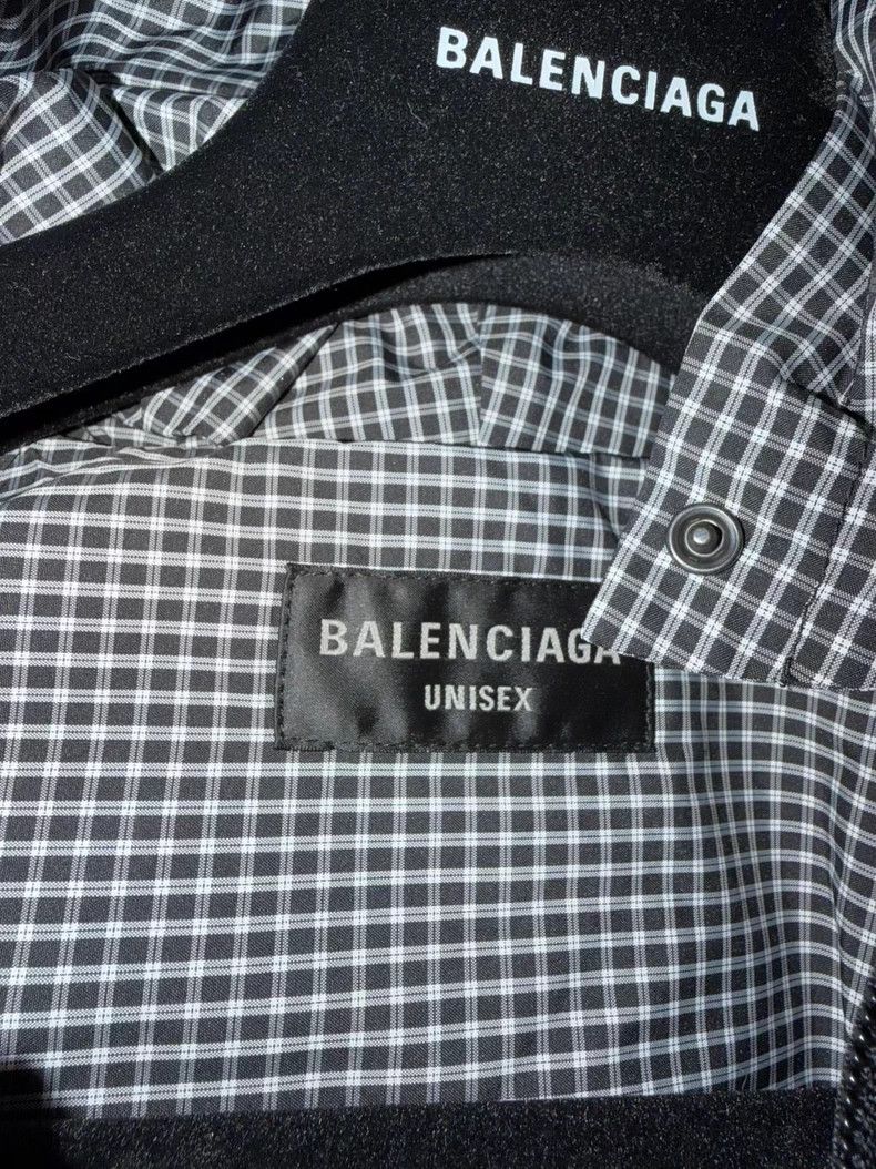 Balenciaga Balenciaga Plaid Full Print Zip Hooded Pocket Long Sleeve Size US M / EU 48-50 / 2 - 3 Thumbnail
