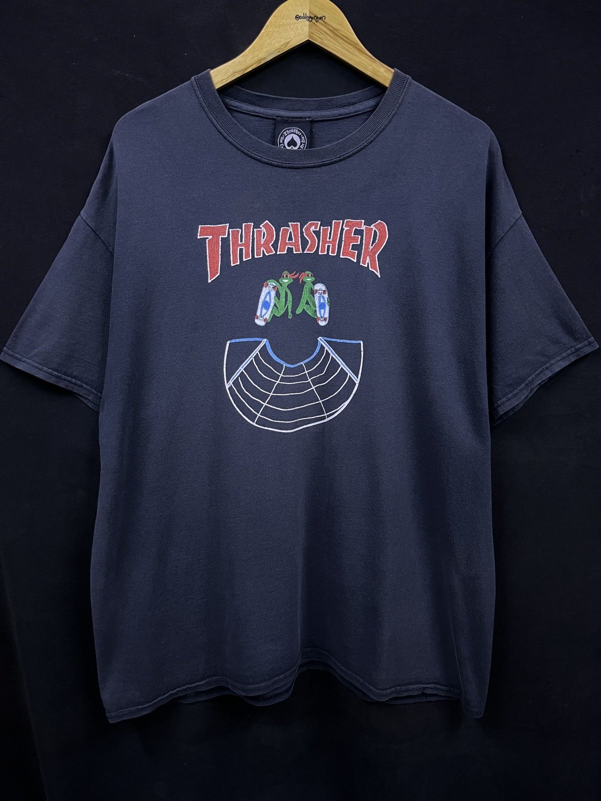 Alien Workshop × Thrasher VINTAGE TRASHER MAGAZINE PARODY NINJA TURTLE SKATE TSHIRT Size US XL / EU 56 / 4 - 1 Thumbnail