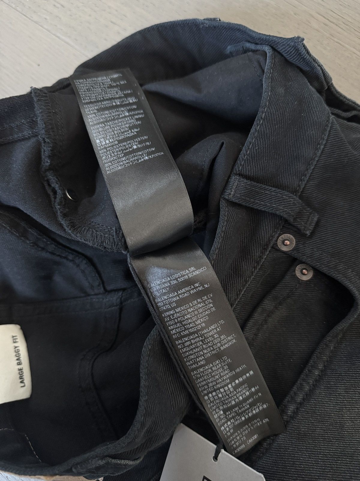 Balenciaga Balenciaga Sticker Baggy Pants Size US 30 / EU 46 - 8 Thumbnail