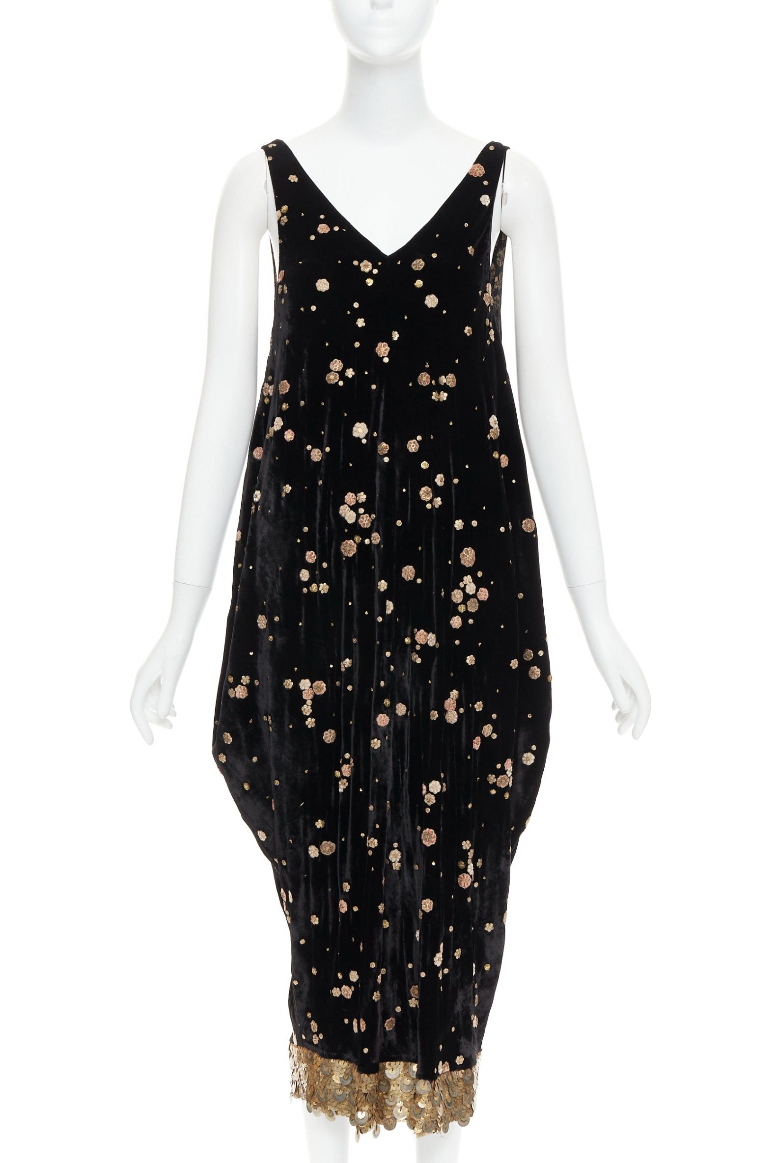 Other SABYASACHI black velvet gold floral applique sequins drape V neck dress S Size S / US 4 / IT 40 - 1 Thumbnail