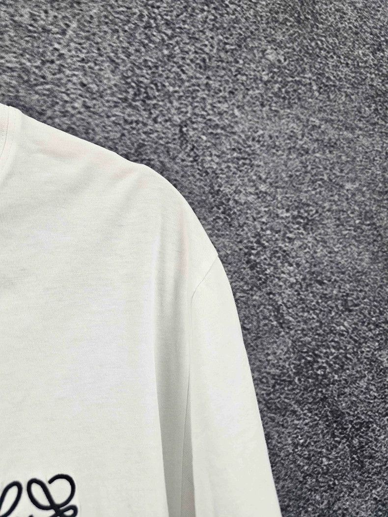 Loewe LOEWE Classic short sleeves Size S / US 4 / IT 40 - 4 Thumbnail
