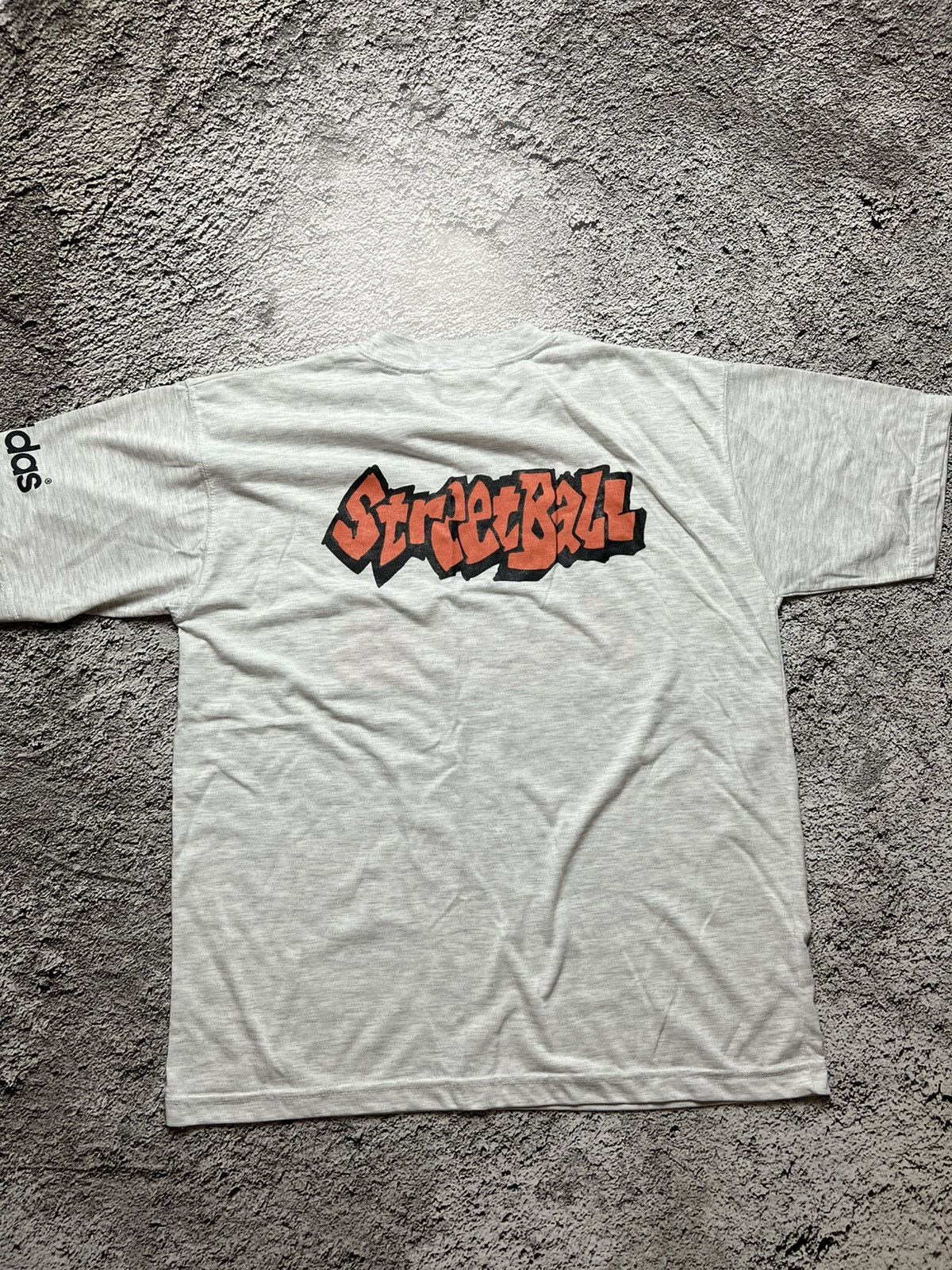 Adidas Early 90’s adidas streetball basketball vintage t shirt Size US L / EU 52-54 / 3 - 2 Thumbnail