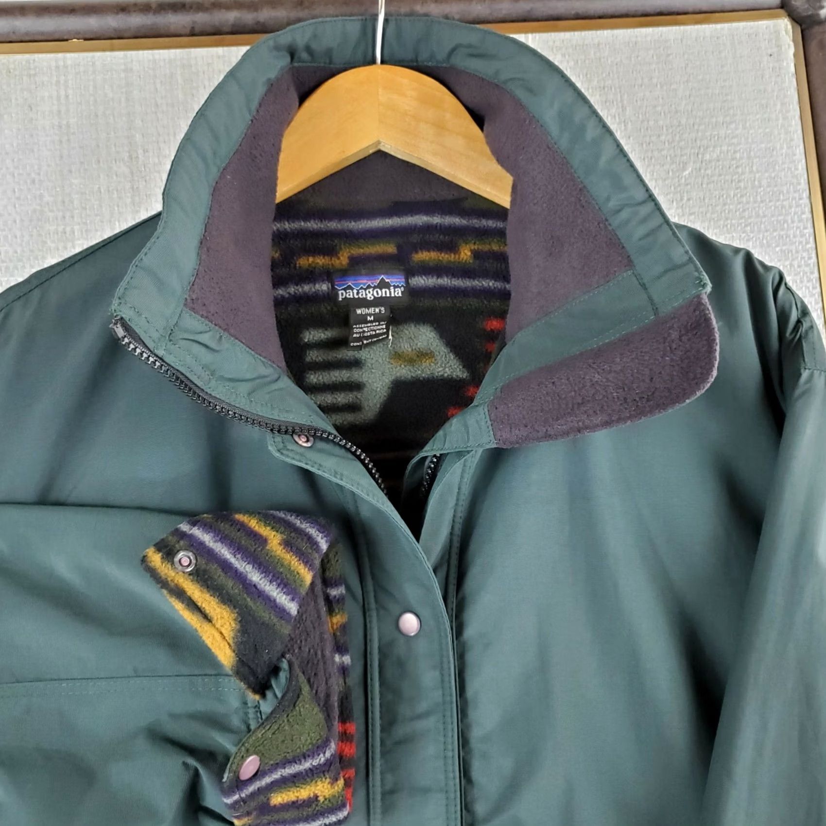 Patagonia VINTAGE Patagonia AZTEC Southwest Women's Medium Softshell Jacket Green USA Made 2005 Parka Windproof Water Resistant Fleece Lined Size M / US 6-8 / IT 42-44 - 2 Thumbnail