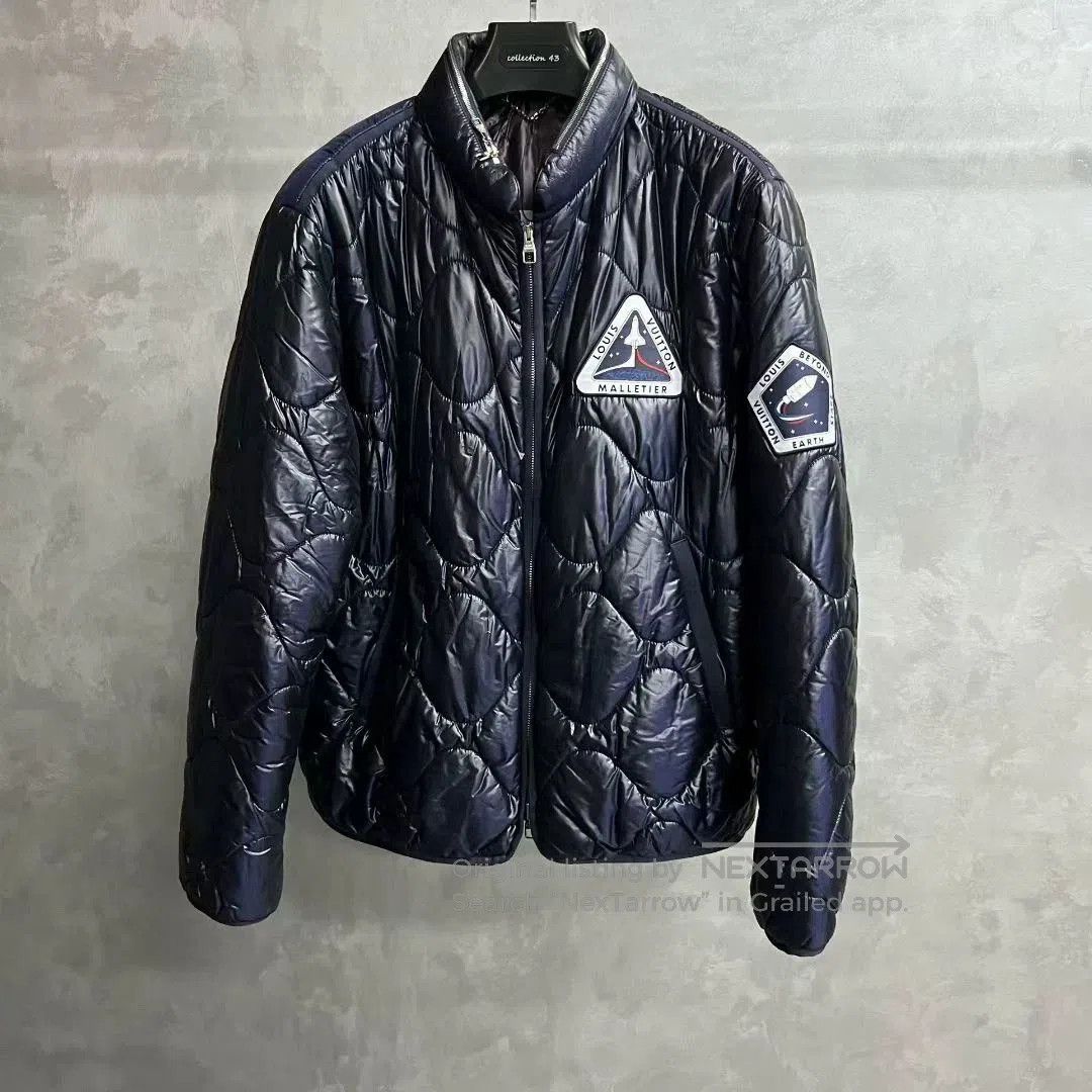 Louis Vuitton louis vuitton navy logo quilted jacket. Size US L / EU 52-54 / 3 - 1 Thumbnail