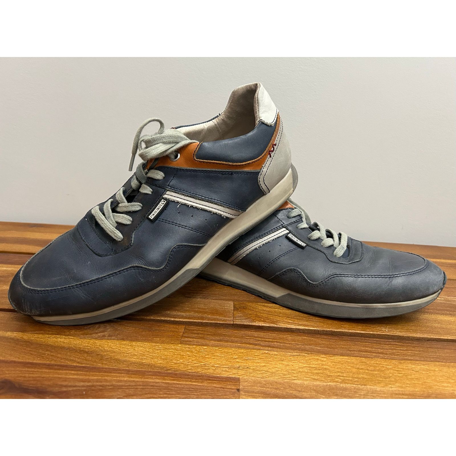 Other Pikolinos Navy Tan Leather Comfort Sneakers Men’s 9 Size US 9 / EU 42 - 2 Thumbnail