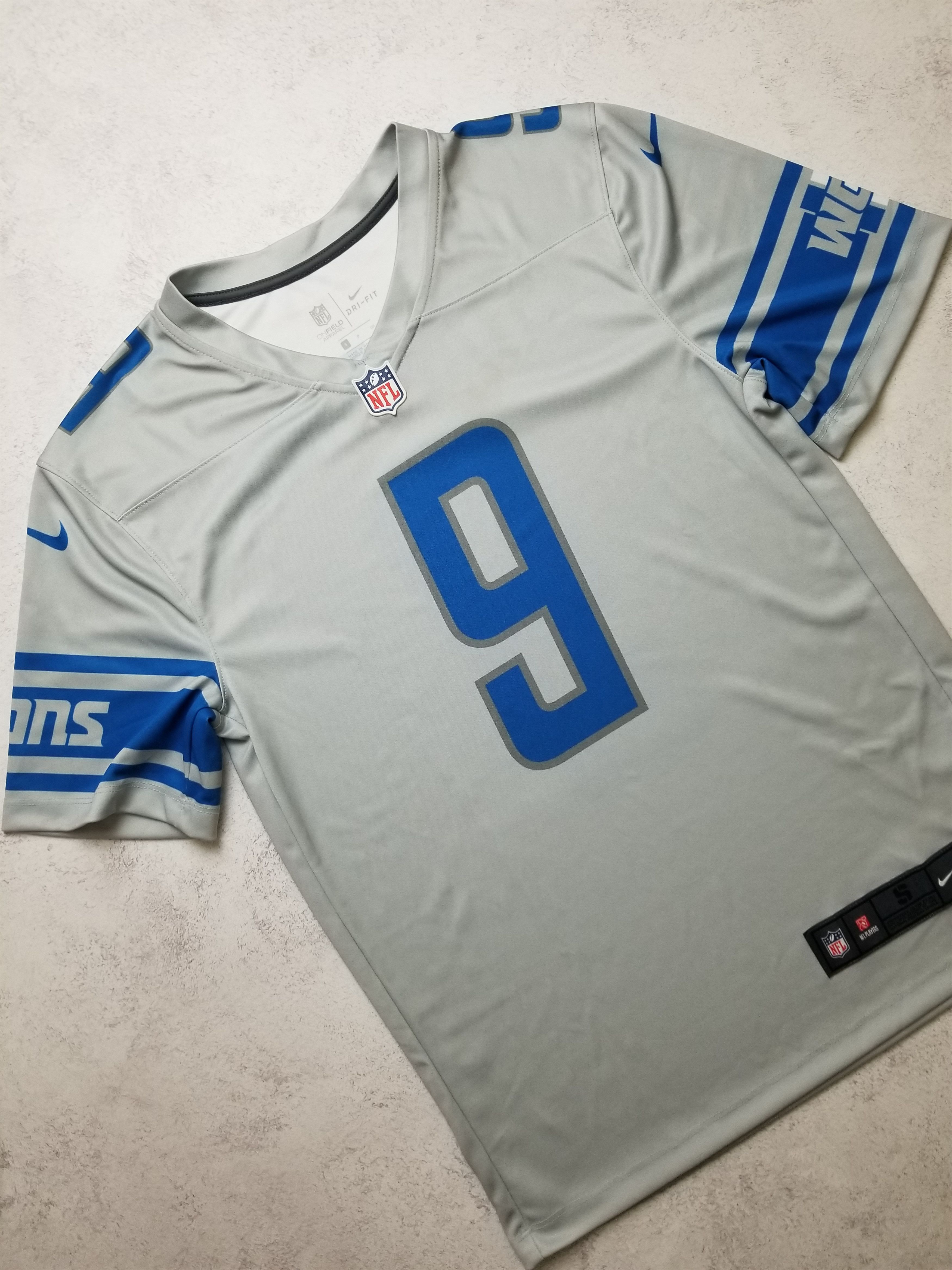 Nike Detroit Lions Matthew Stafford Inverted Legend Jersey Size US S / EU 44-46 / 1 - 12 Thumbnail