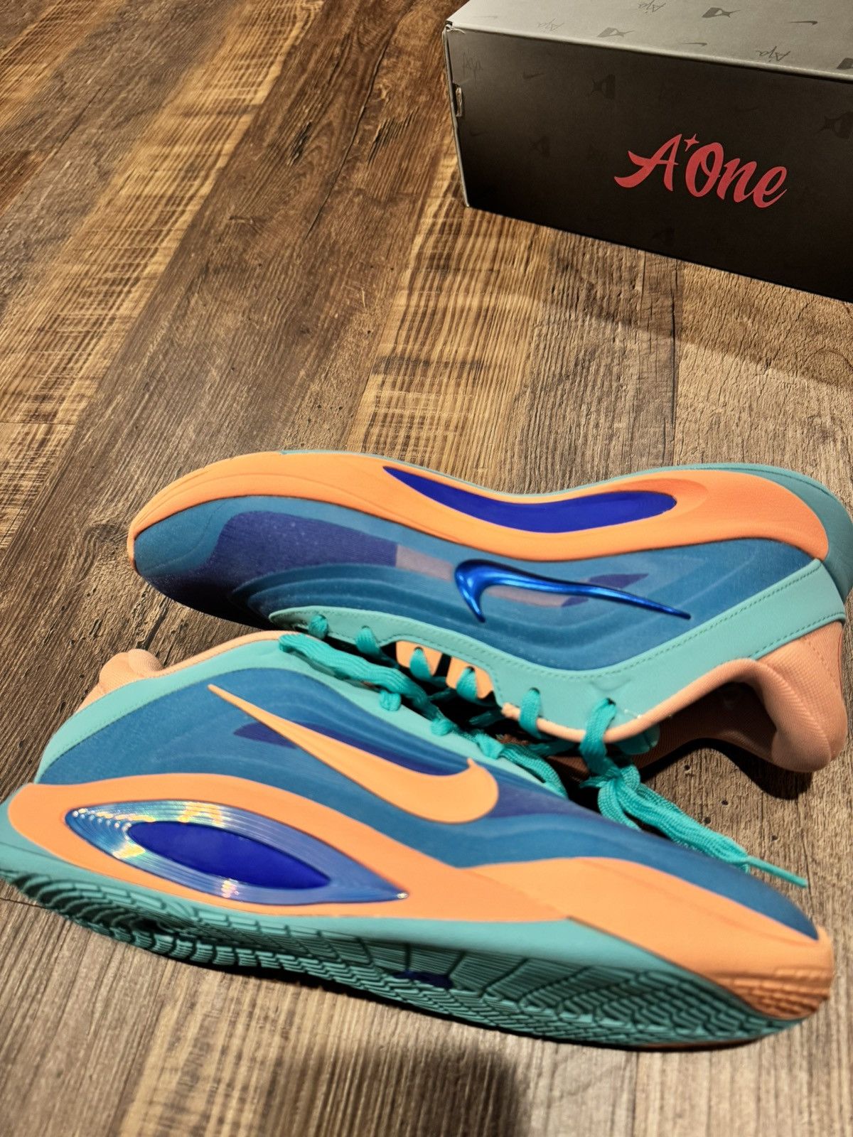 Nike Nike A One EYBL Size US 8.5 / EU 41-42 - 4 Thumbnail