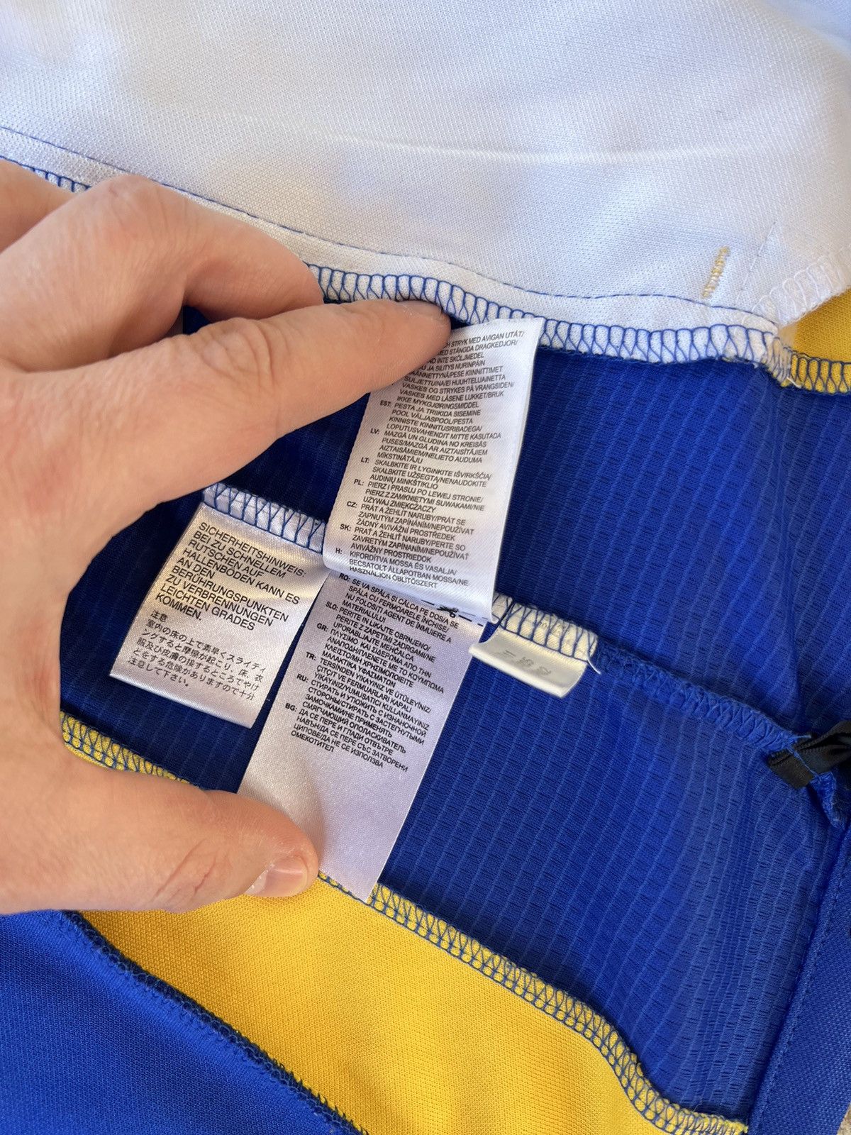Adidas Vintage Adidas Ukraine Zip Size US S / EU 44-46 / 1 - 12 Thumbnail