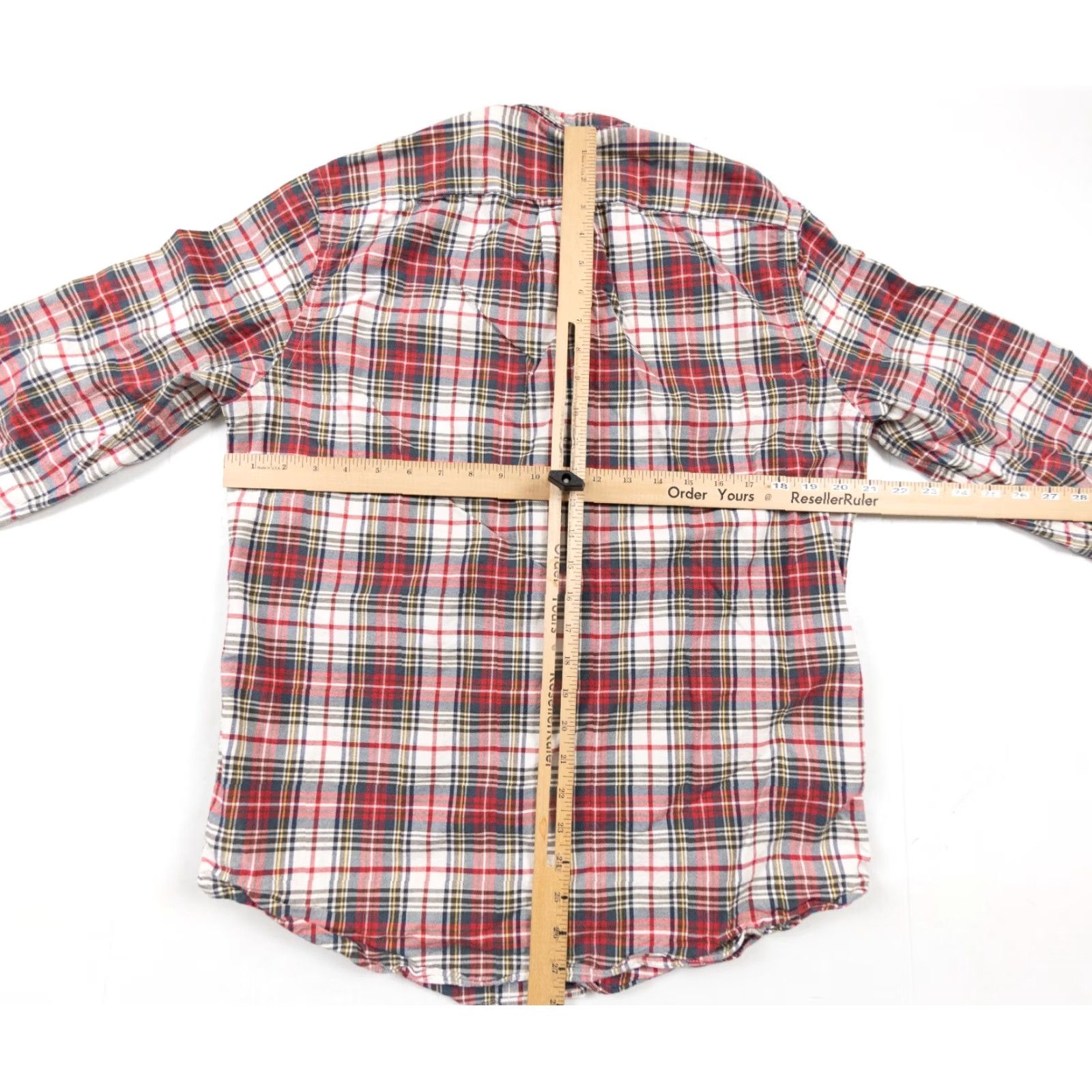 J.Crew VINTAGE? No. JCrew Shirt Men’s Medium Red Long Sleeve Button-Down Cotton Plaid Adult Regular Size M Red Preppy 90s? Not sure. Size US M / EU 48-50 / 2 - 6 Thumbnail