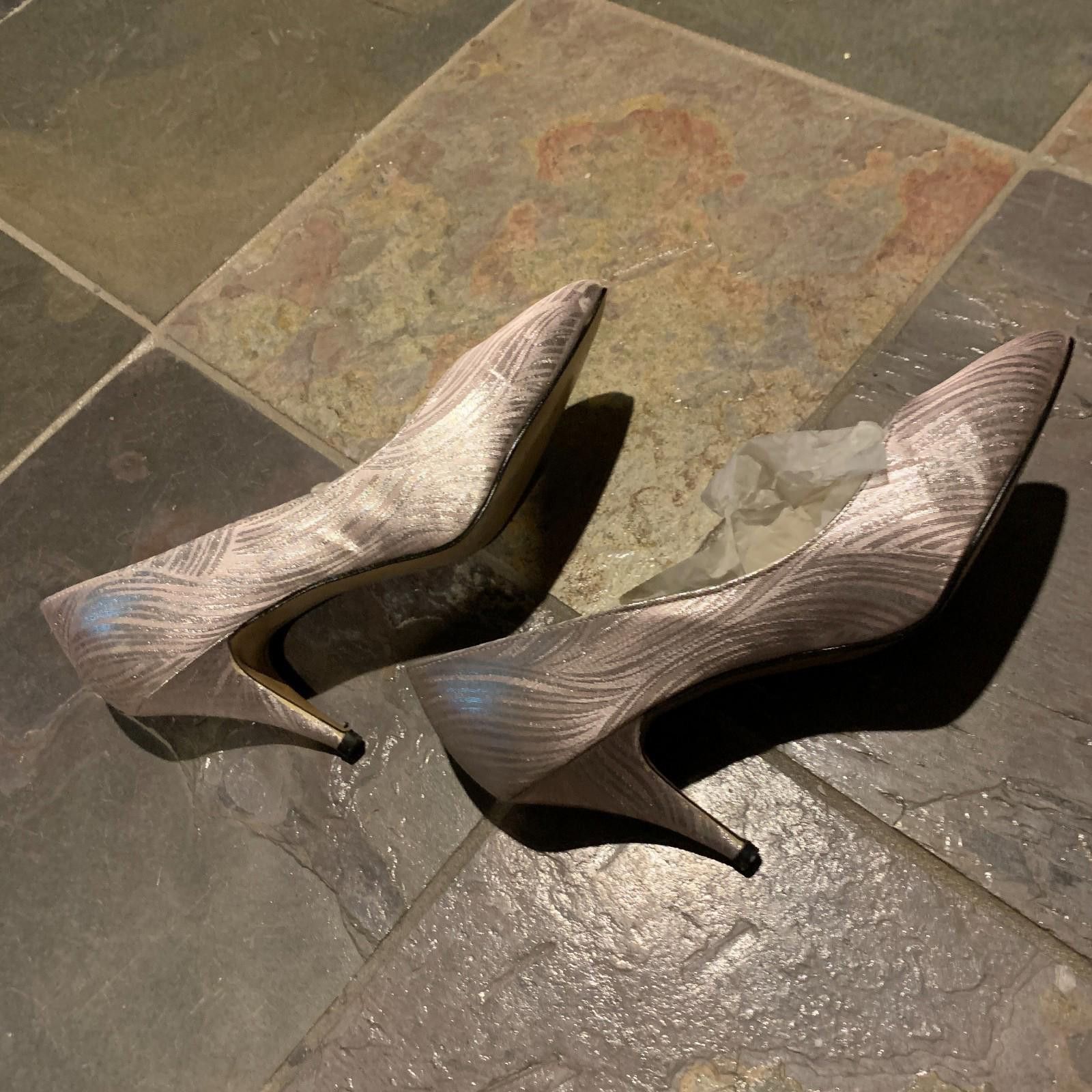 Designer Vintage Womens JULIA MICHAL Pink/Silver Satin Heels (G103) Size US 8.5 / IT 38.5 - 3 Thumbnail