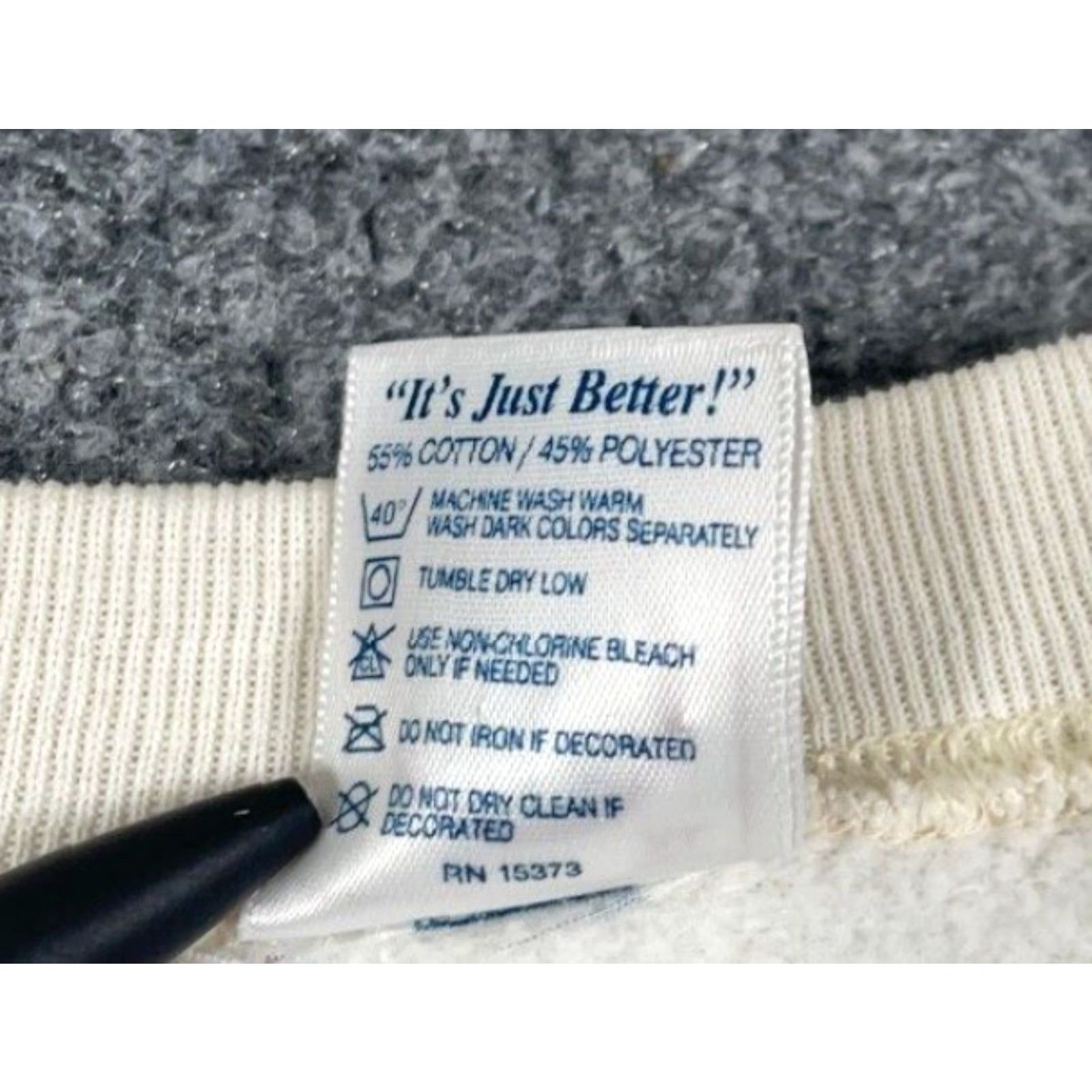 Delta VINTAGE Delta Sweatshirt Shirt Men XL Ivory "Will Fish for Food" 90s Humor Dad Graphic Print Pullover Crew Neck Size US XL / EU 56 / 4 - 4 Thumbnail