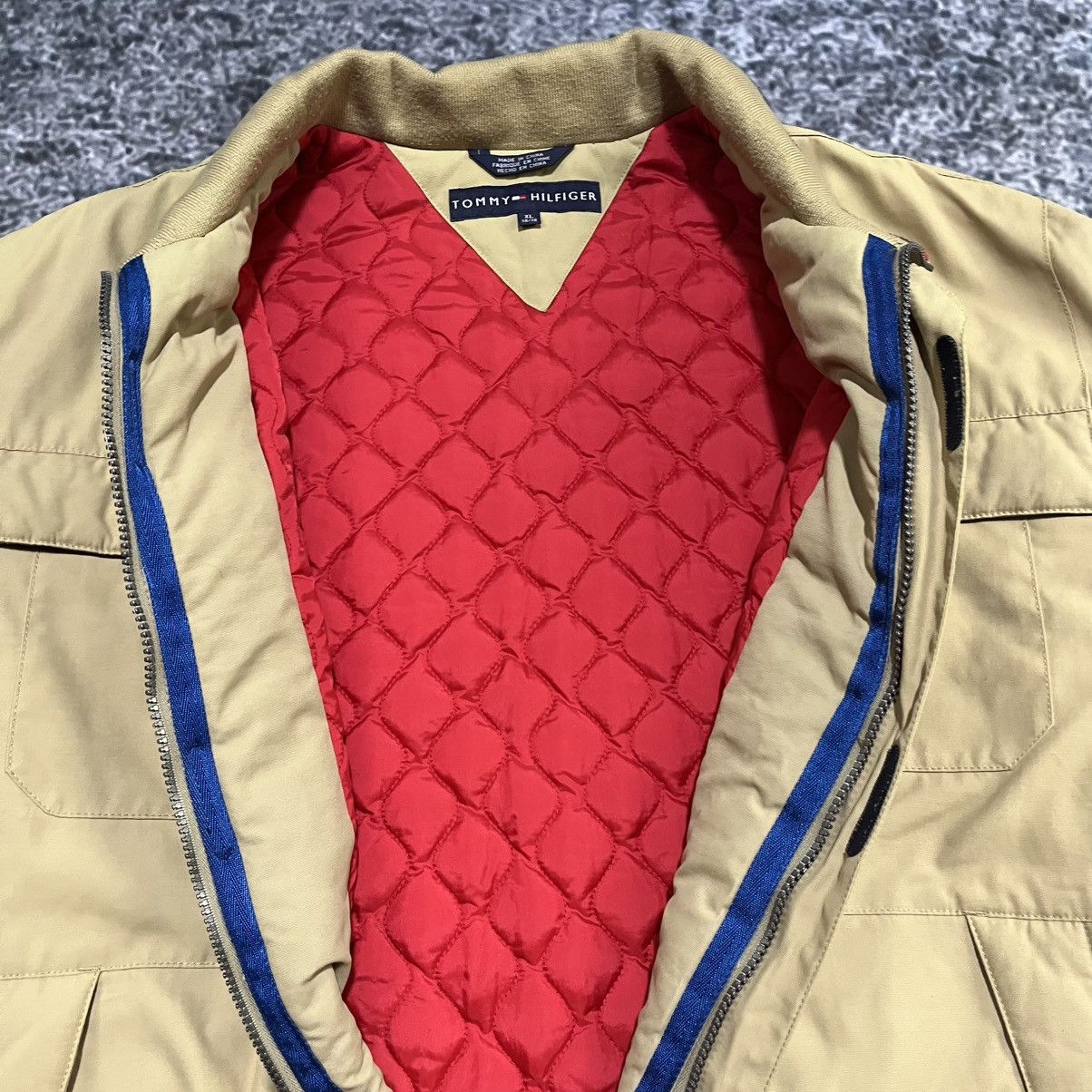 Tommy Hilfiger VINTAGE TOMMY HILFIGER TAN BEIGE 2000s DOWN PUFFER COAT Size US XL / EU 56 / 4 - 8 Thumbnail