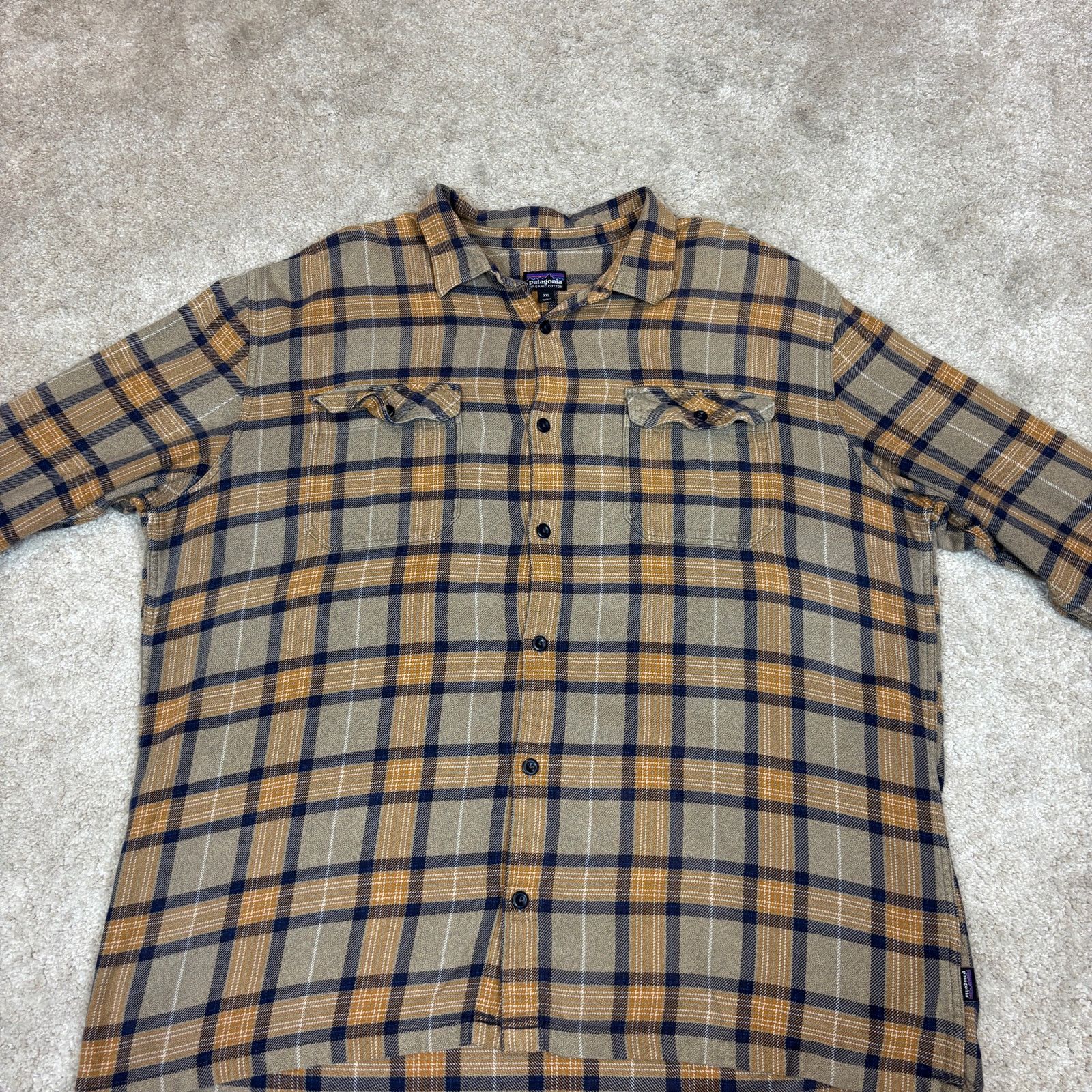Patagonia Patagonia Long Sleeved Fjord Flannel Button Up Shirt 2XL Size US XXL / EU 58 / 5 - 2 Thumbnail