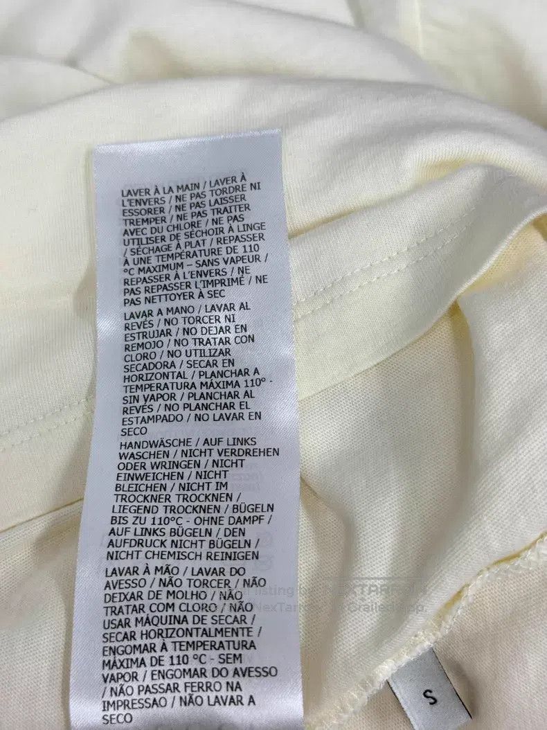 Gucci Gucci White letter short-sleeved T-shirt Size S / US 4 / IT 40 - 6 Thumbnail