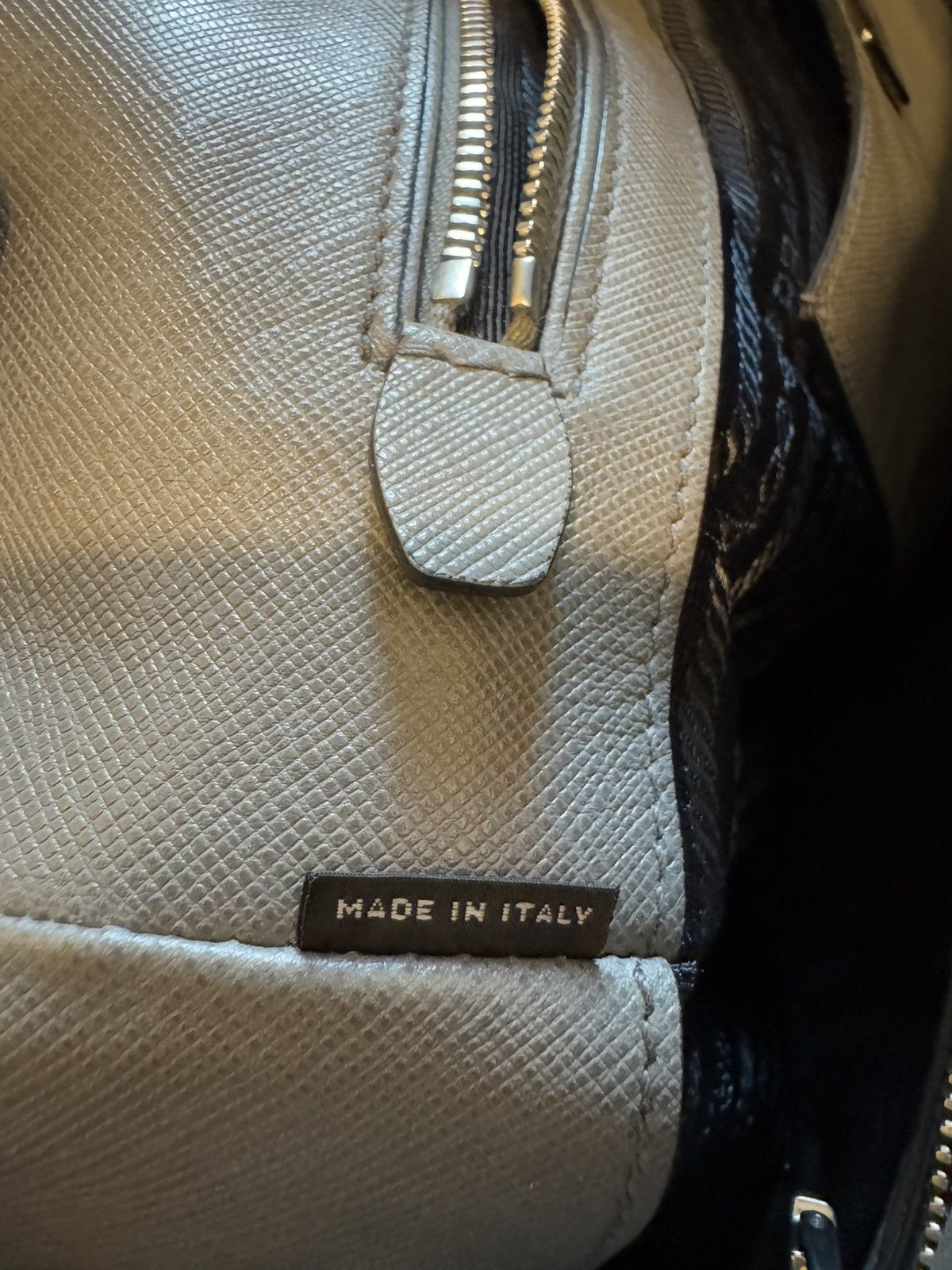Prada Saffiano Cuir Learher Prada Size ONE SIZE - 4 Thumbnail