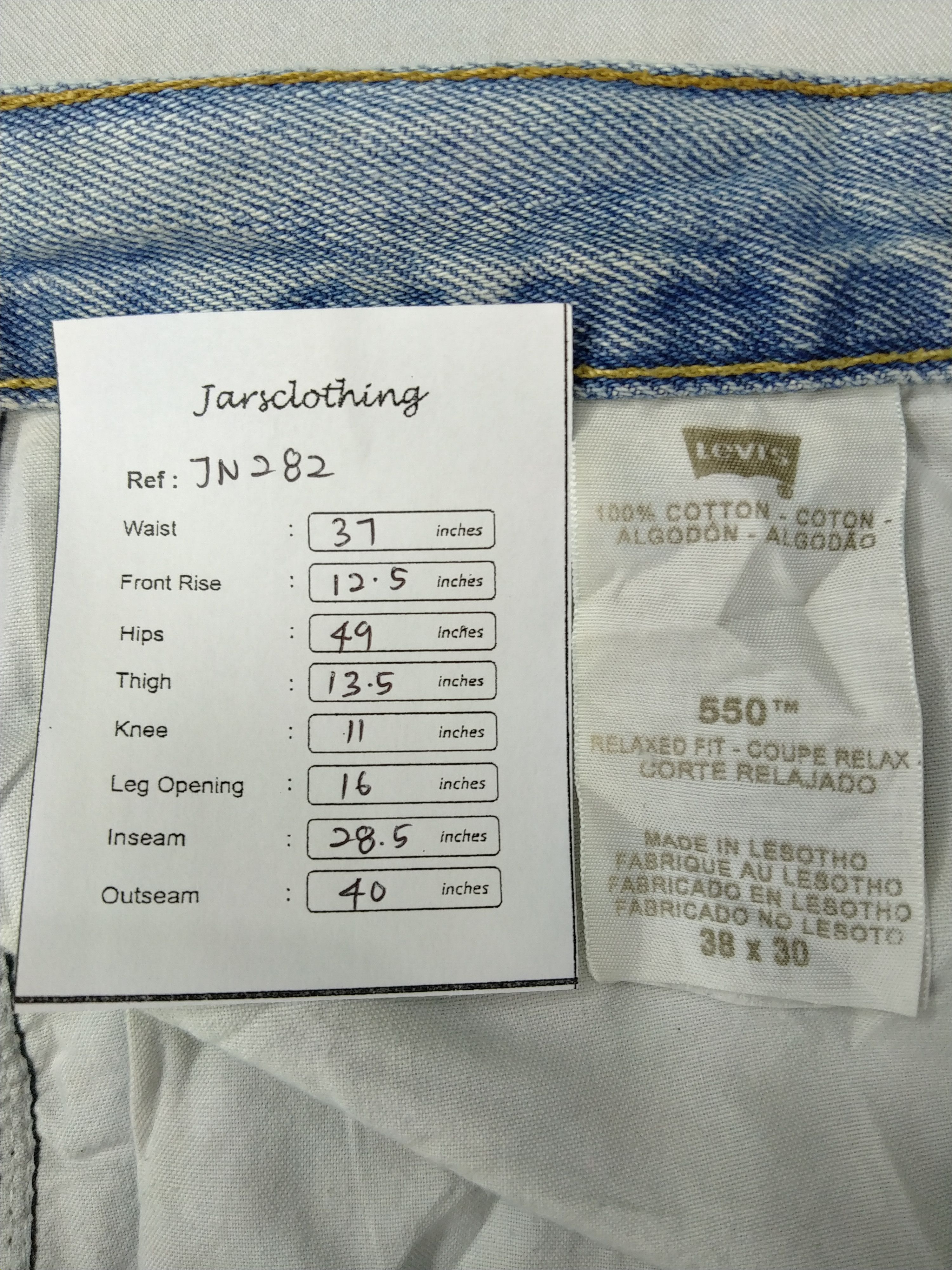 Levi's Light Wash Vintage Levi's 550 Denim 37x28.5 -JN282 Size US 37 - 10 Thumbnail