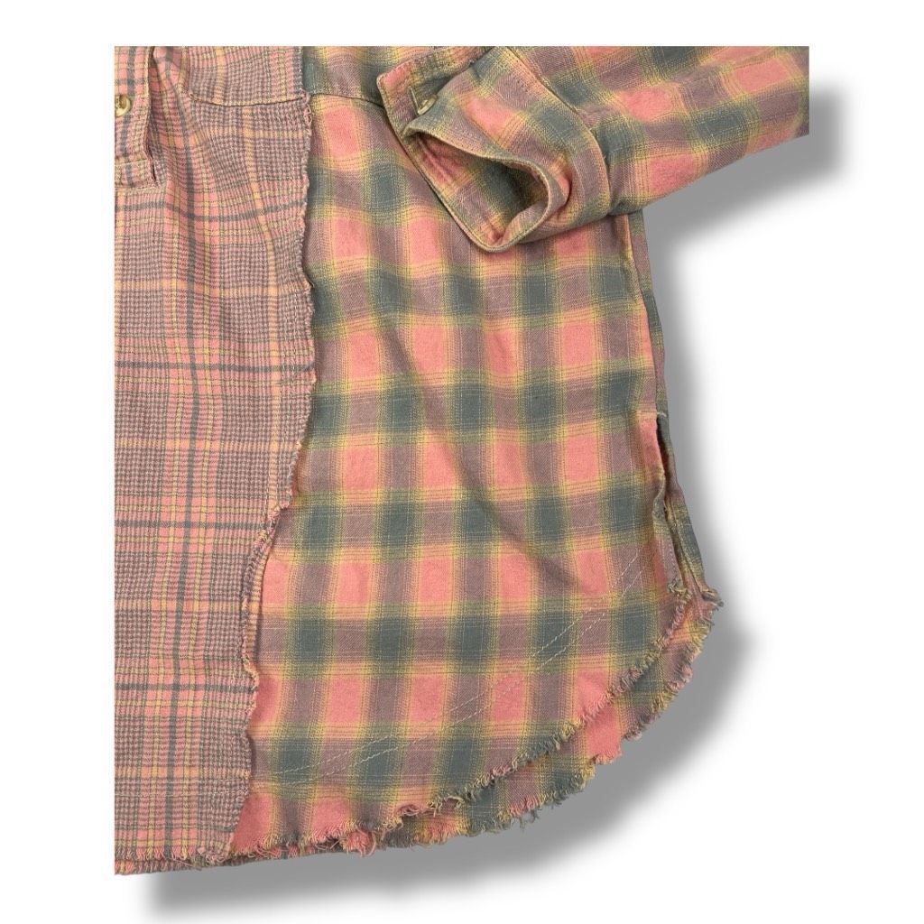 Free People We The Free Boho Oversized Distressed Flannel Shirt Size Sma Size S / US 4 / IT 40 - 4 Thumbnail