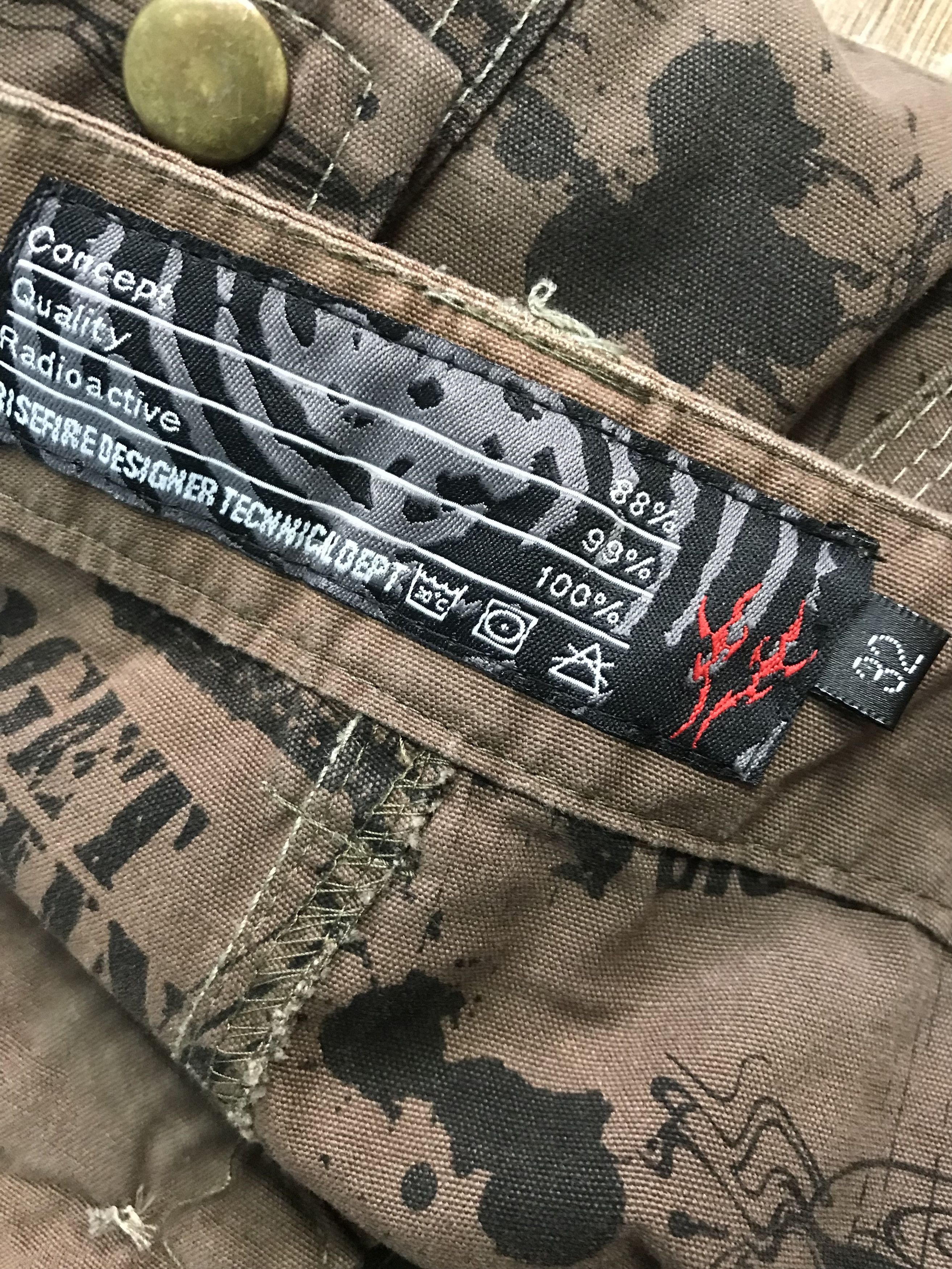 Japanese Brand Japanese Brand Full print Multi pocket Pant Size US 32 / EU 48 - 6 Thumbnail