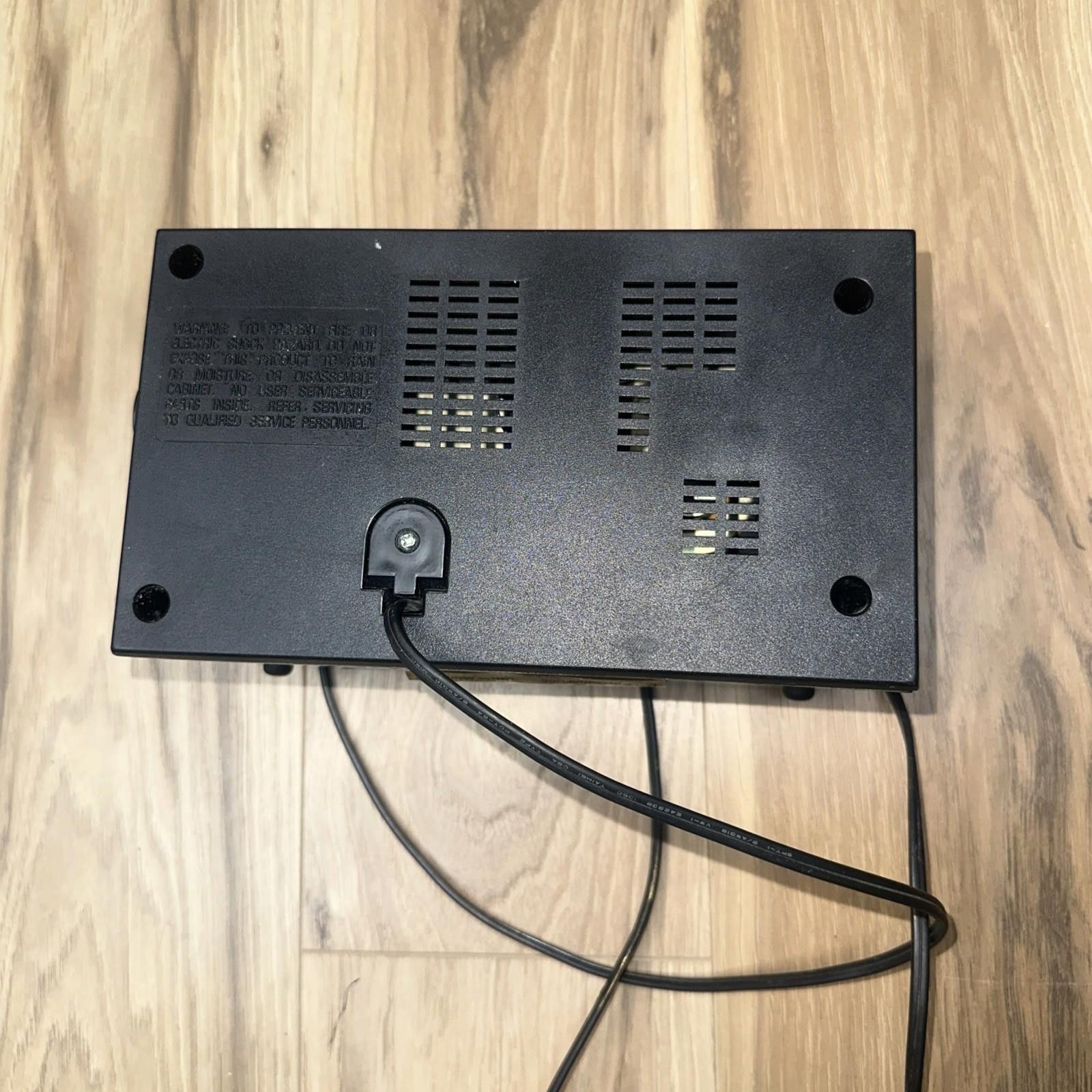 Genuine Leather Vintage GE 7-4115B AM/FM Radio Walnut Grain Tested Working Size ONE SIZE - 5 Thumbnail
