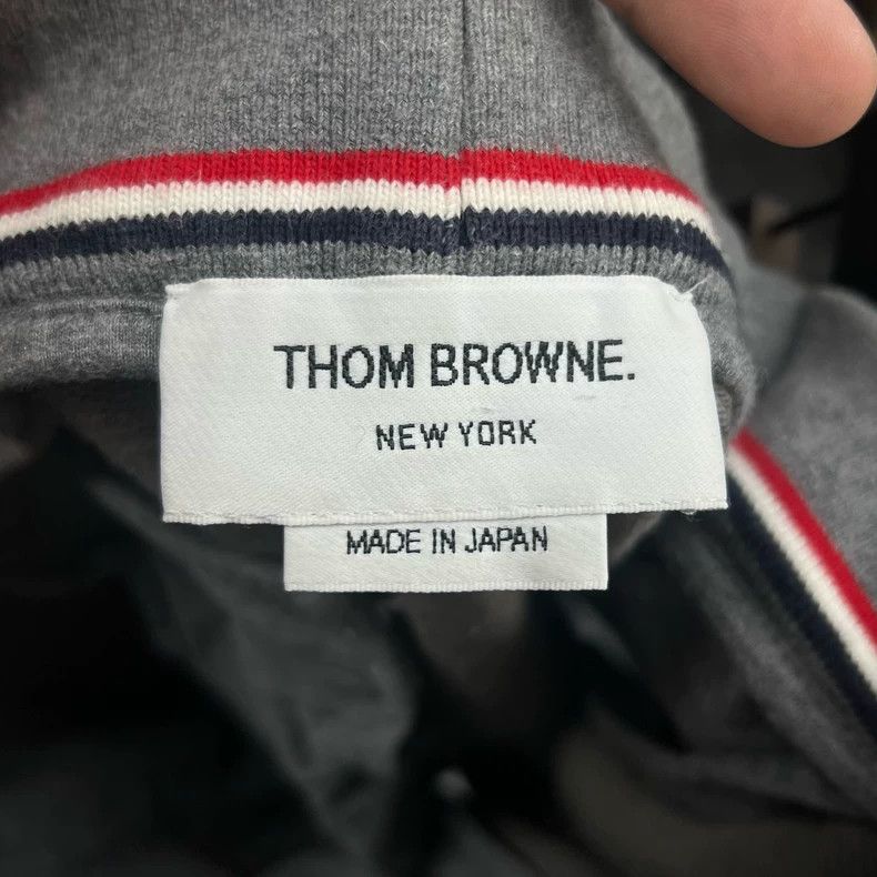 Thom Browne Thom Browne size3 Straight striped casual shorts Size US 27 - 4 Thumbnail