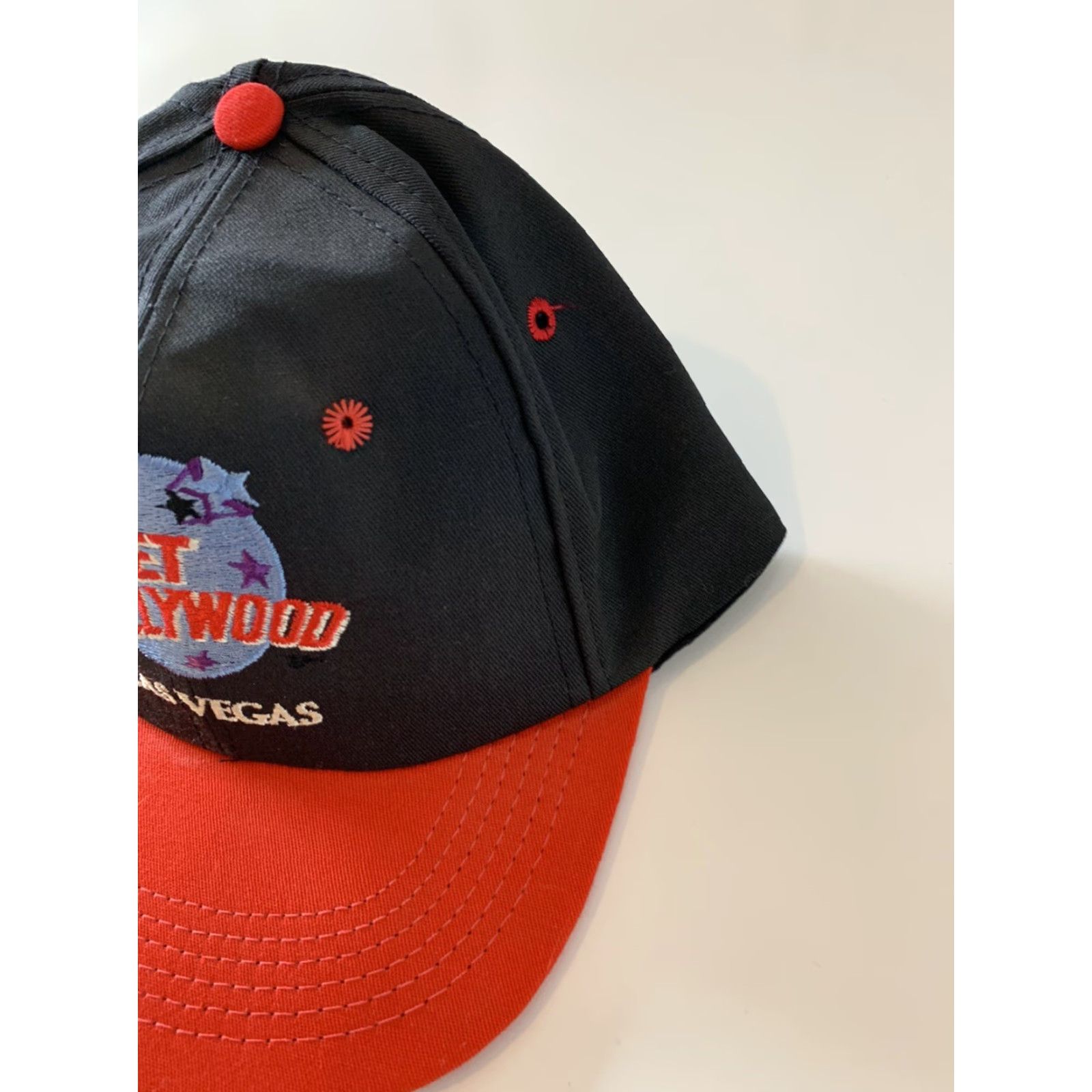 Planet Hollywood VTG Planet Hollywood Hat Snap Back Adjustable Black Red Men XS? Size ONE SIZE - 3 Thumbnail