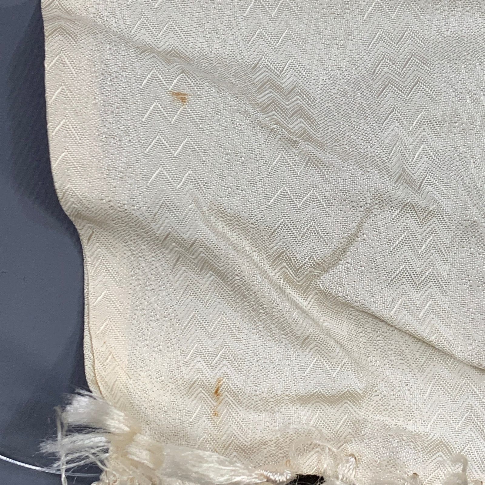Vintage VINTAGE Cream Herringbone Jacquard Fringe Scarf Size ONE SIZE - 5 Thumbnail