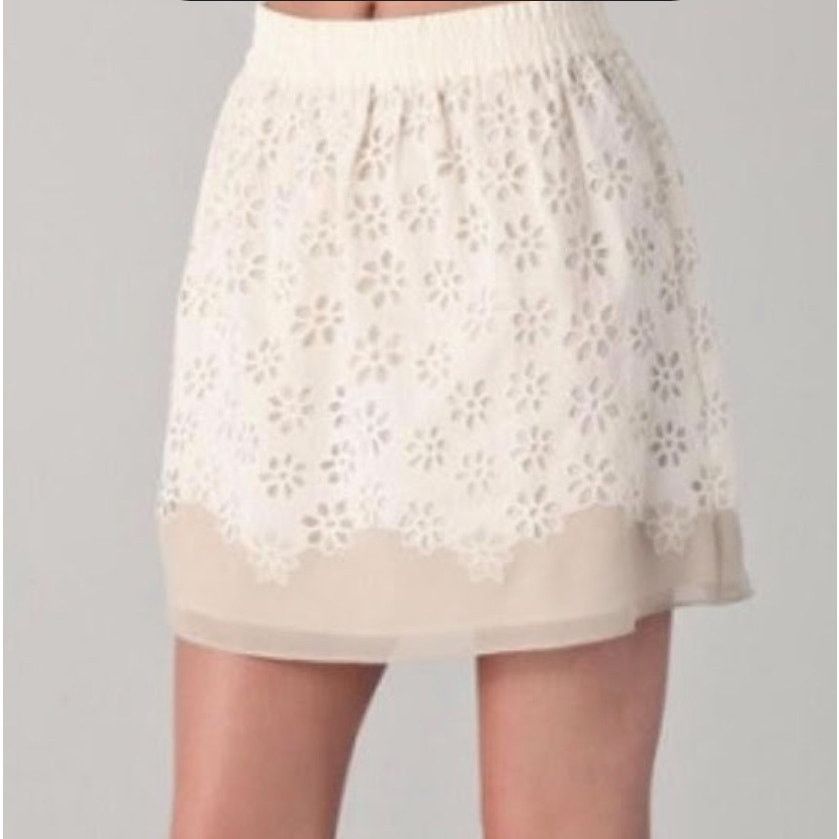 Club Monaco nwt Lorie Antique Cotton Silk Eyelet Skirt US 6 Ivory Size 28" / US 6 / IT 42 - 6 Thumbnail