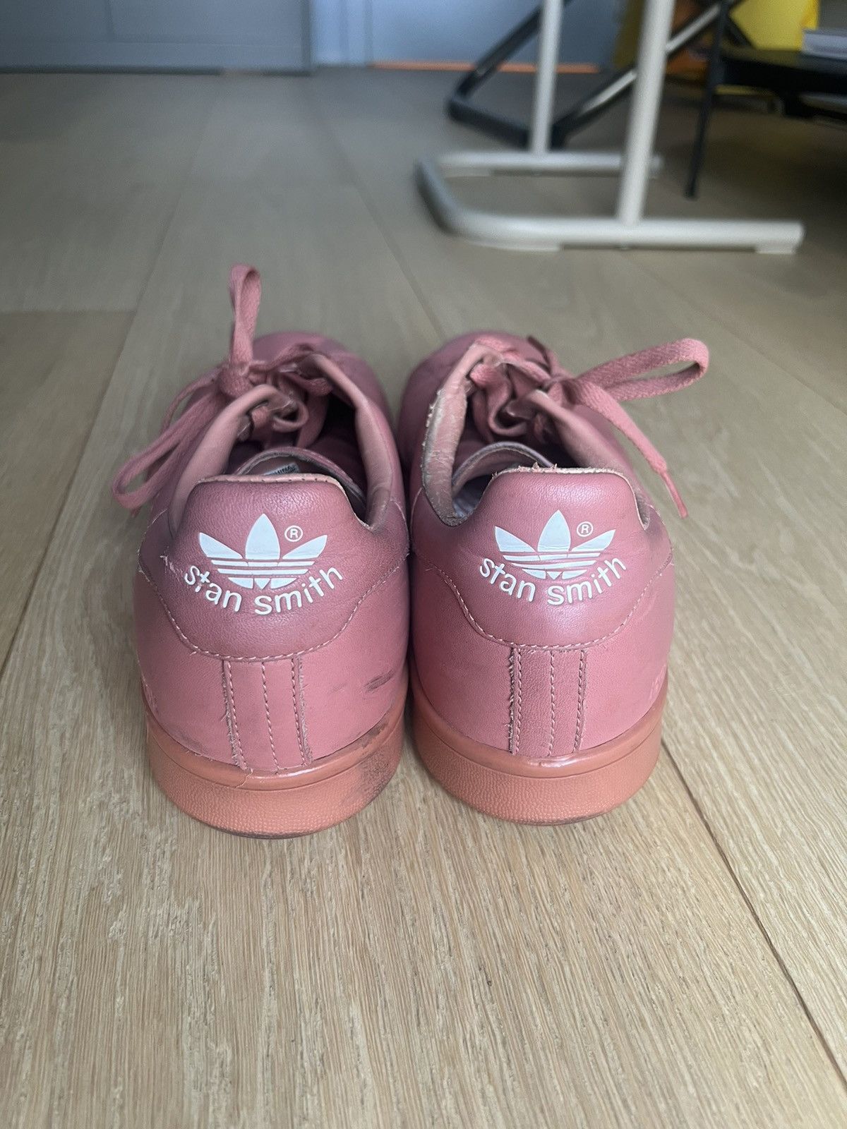 Adidas × Raf Simons Ash Pink Raf Simons Stan Smith Size US 12 / EU 45 - 2 Thumbnail