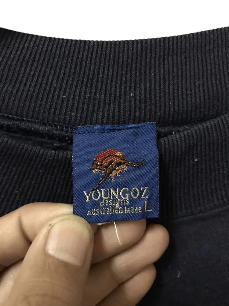 Vintage Vintage Young OZ Australia Sweatshirts Size US L / EU 52-54 / 3 - 5 Thumbnail