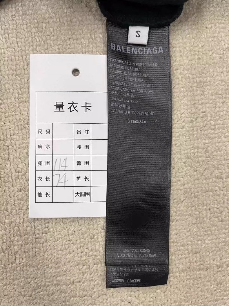 Balenciaga Balenciaga Blur Coke Dissipative Coke Short Sleeve T-Shirt Size US S / EU 44-46 / 1 - 4 Thumbnail