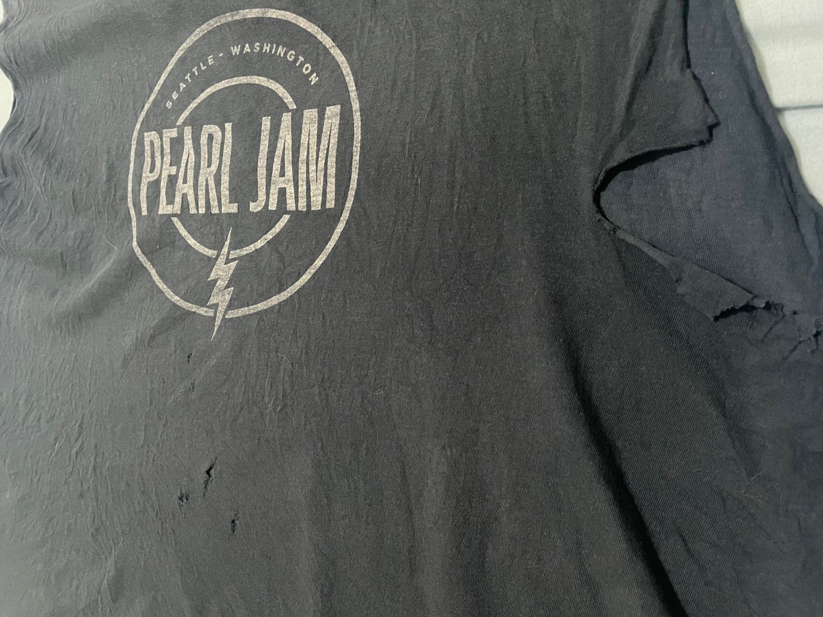 Band Tees 🔥 Pearl Jam Tour Distressed Sleeveless Tee – XL 🔥 Size US XL / EU 56 / 4 - 4 Thumbnail