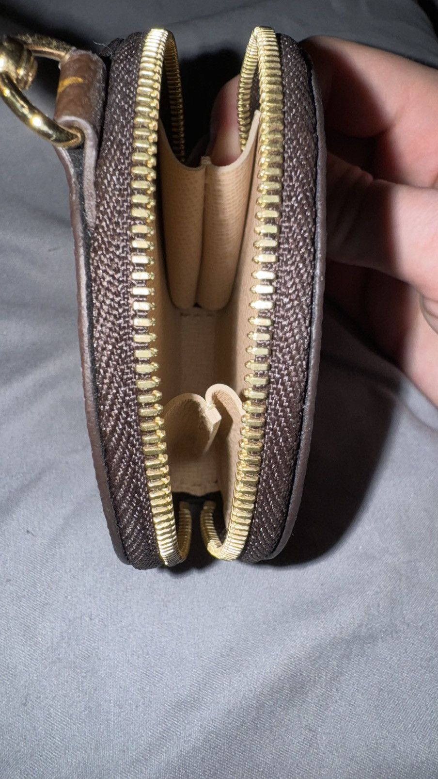 Louis Vuitton Louis Vuitton Coin Pouch Size ONE SIZE - 5 Thumbnail