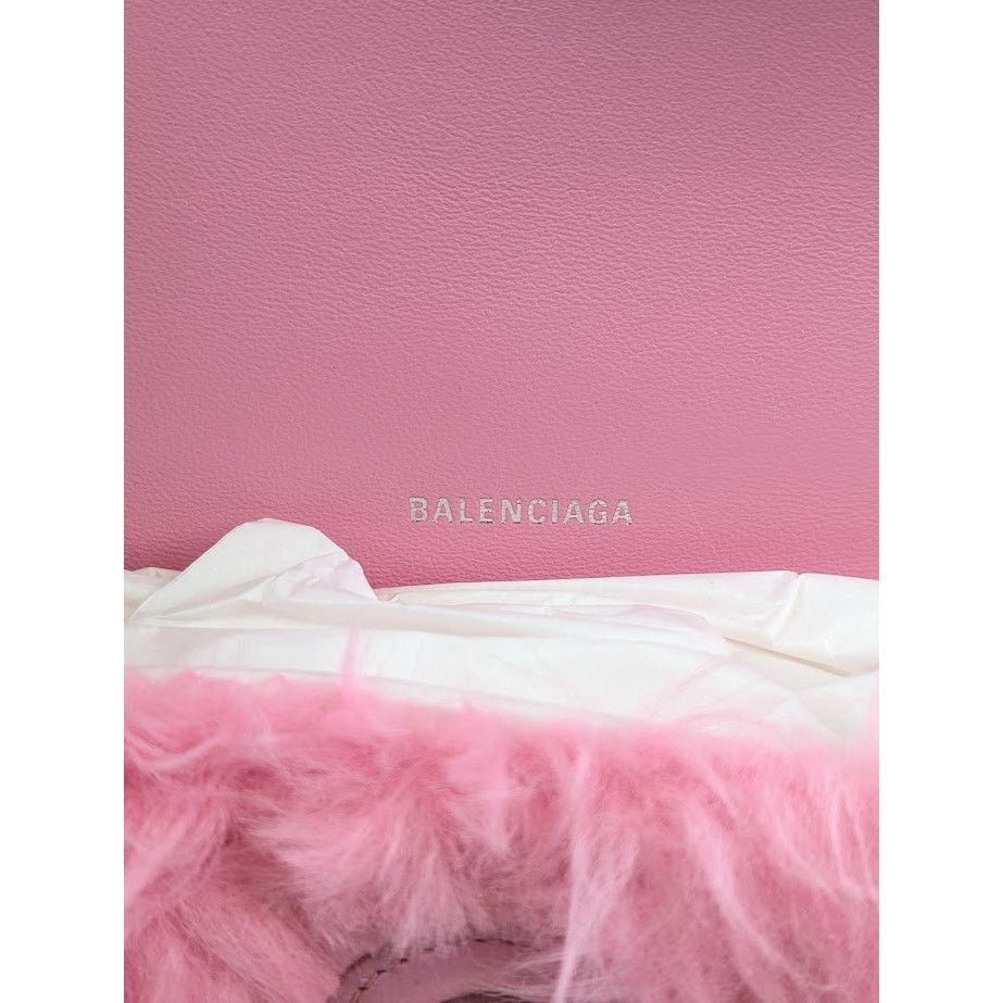 Balenciaga o1rshd1 Size: OS / Fake Fur Shoulder Bag in Pink Size ONE SIZE - 17 Thumbnail