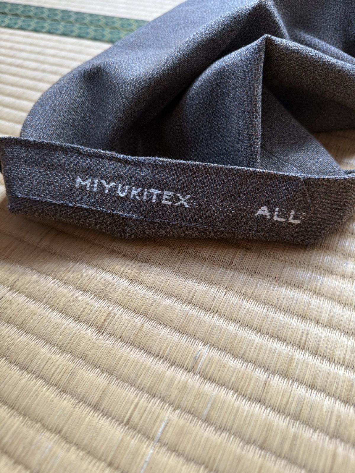 Other Spring&Summer Japanese Vintage MIYUKIKEORI All-Wool Slack, Size US 32 / EU 48 - 7 Thumbnail