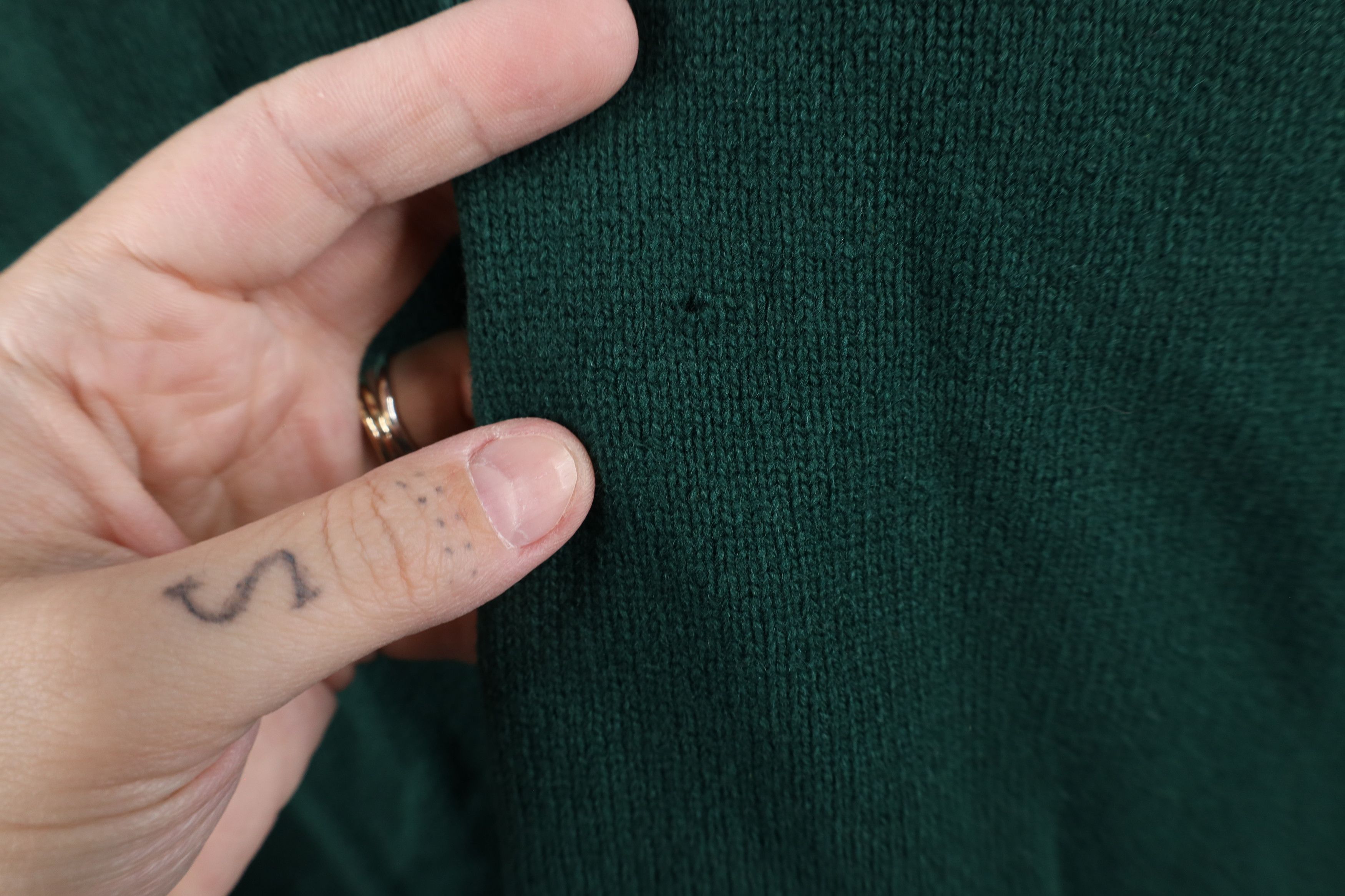 Vintage Vintage 80s 90s Streetwear Wool Knit Sweater Vest Green Size US XL / EU 56 / 4 - 7 Thumbnail