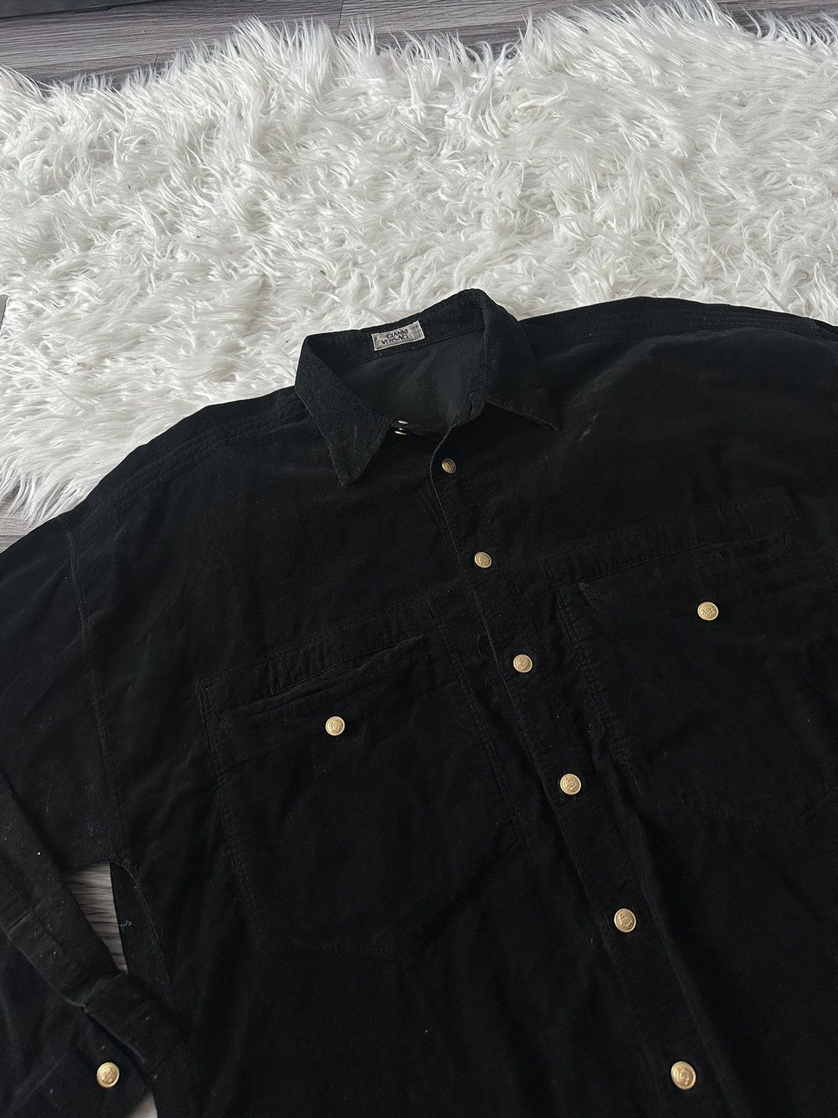Versace ARCHIVAL Gianni Versace 90s Vintage Black Corduroy Overshirt Size US XL / EU 56 / 4 - 4 Thumbnail