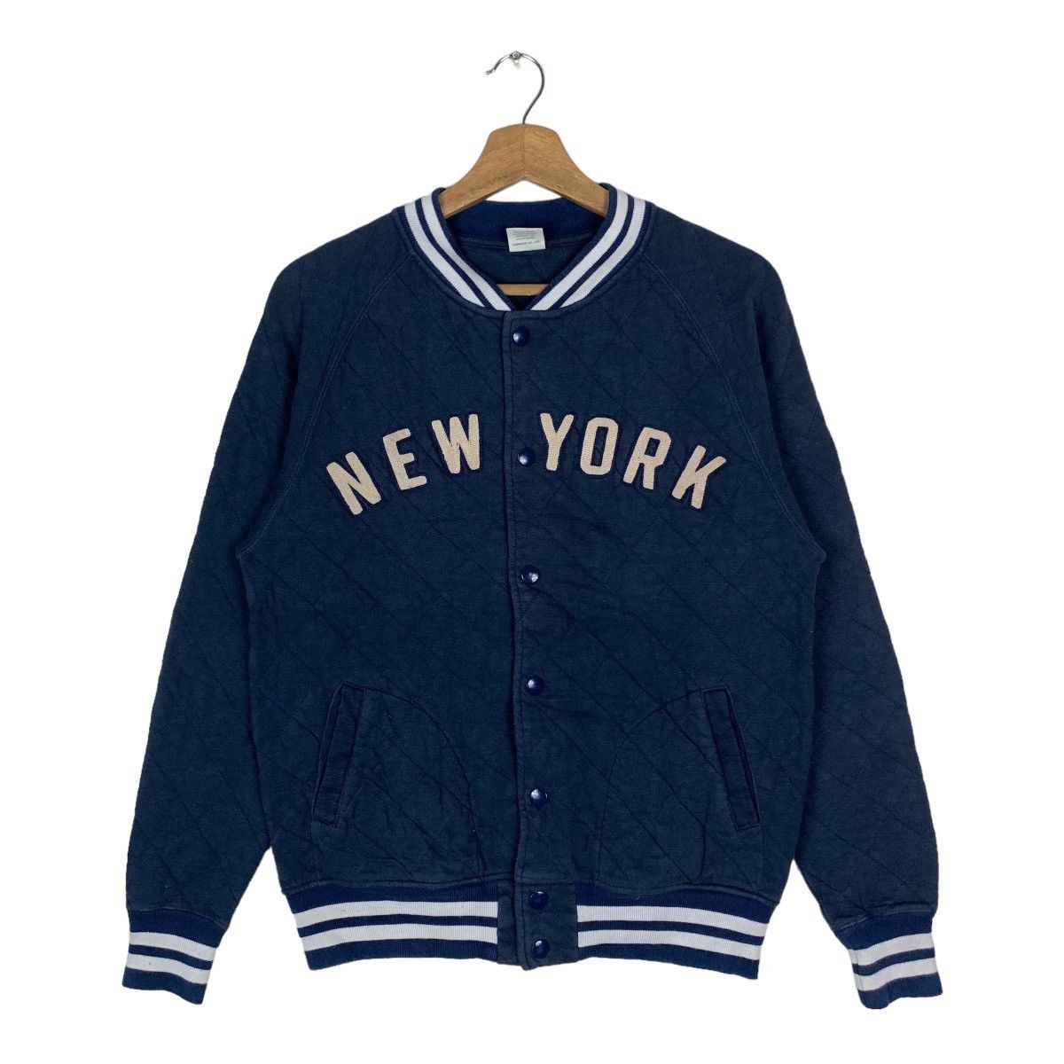 Vintage Cheswick Sports Wear New York Spell Out Snap Button