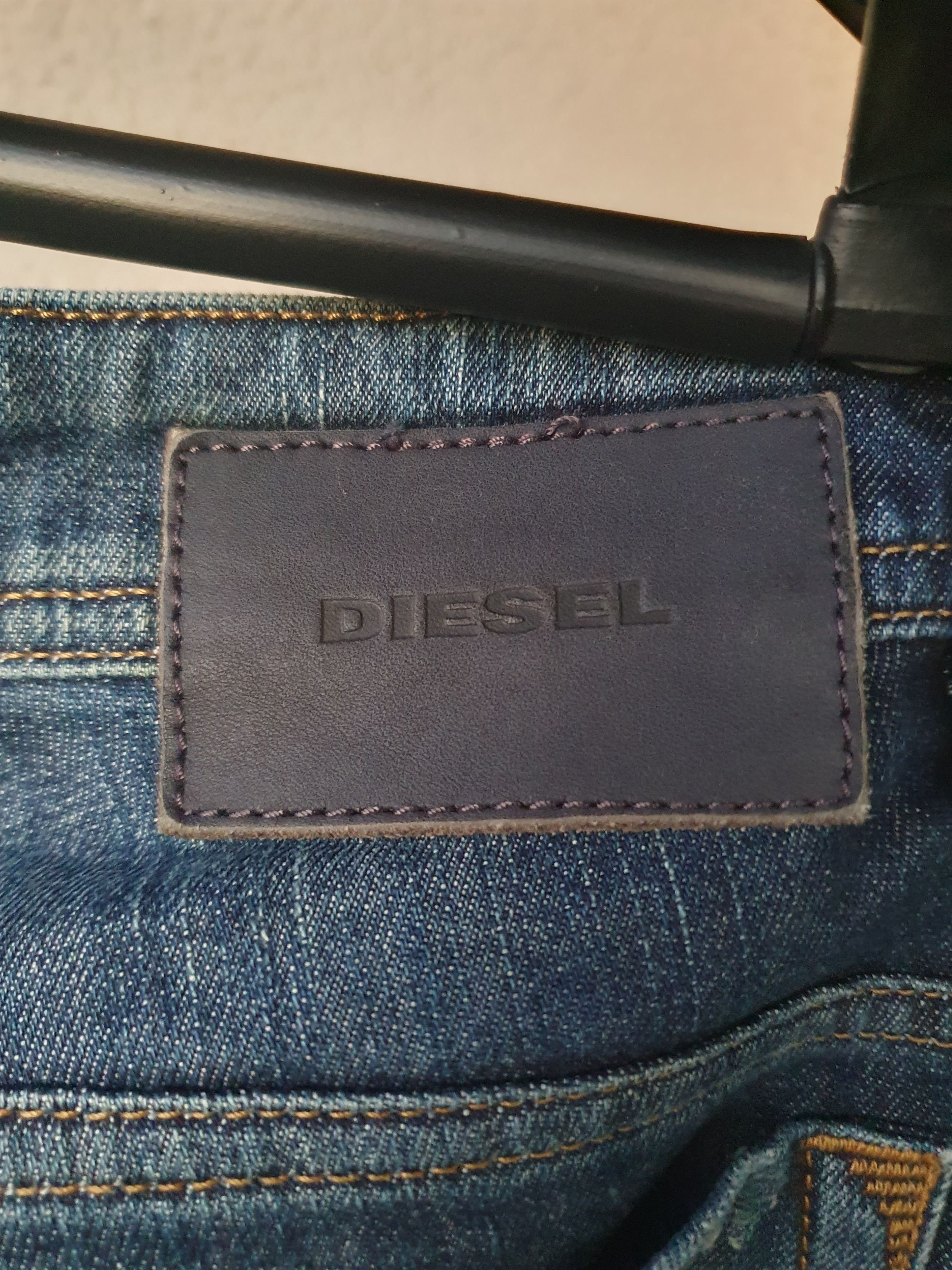 Diesel Diesel Thunder Down Under Larkee-T Regular Tapered jeans 32 Size US 32 / EU 48 - 4 Thumbnail
