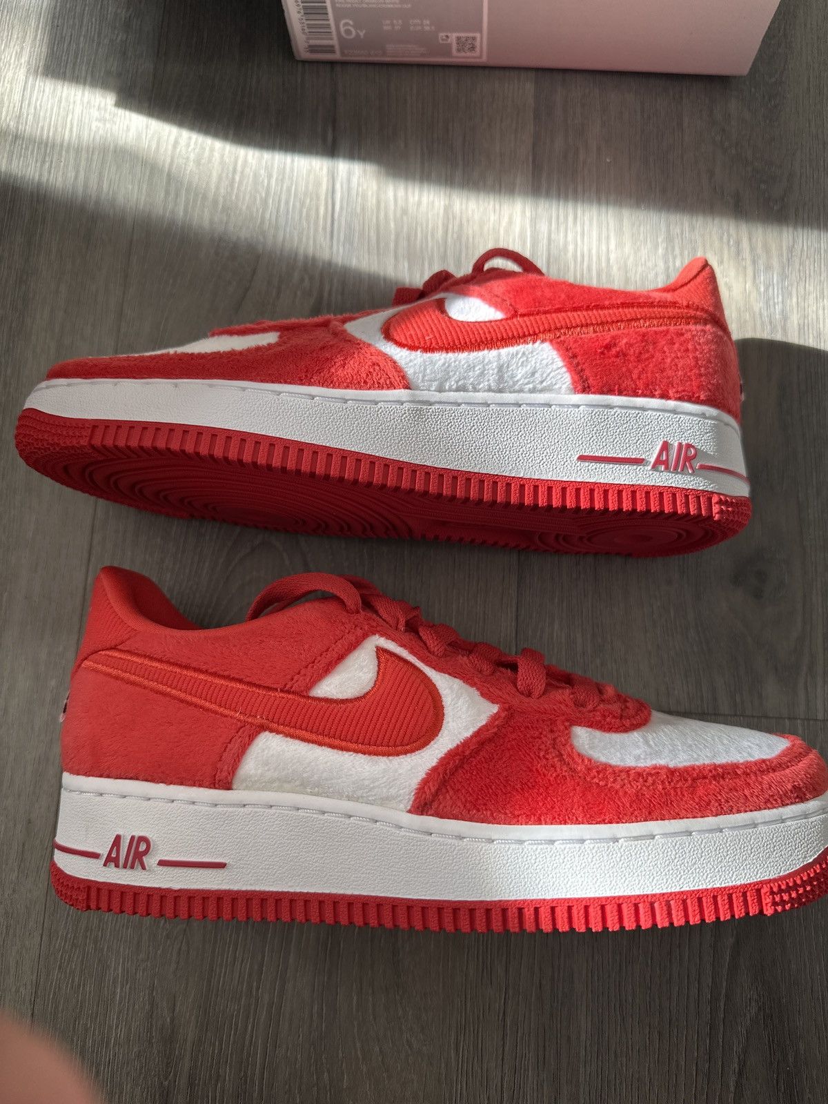 Nike Air Force gs valentine 6y Size US 6 / EU 39 - 8 Thumbnail
