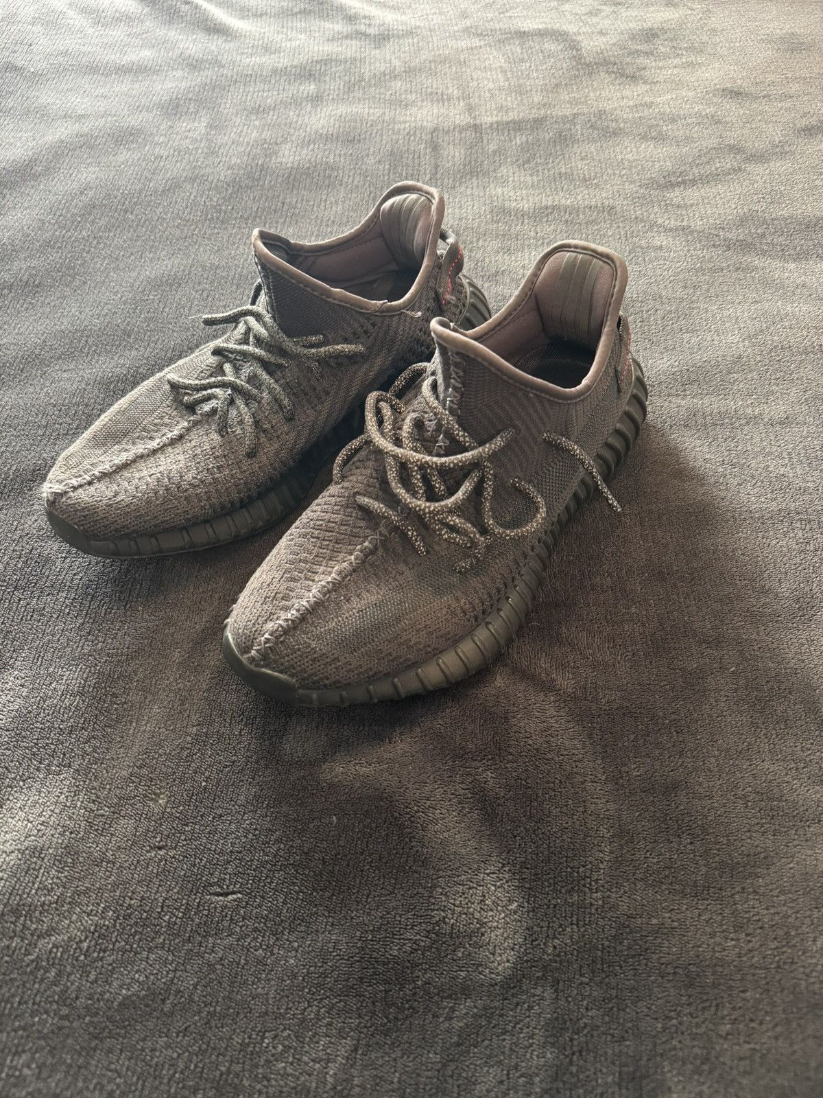 Yeezy Yeezy 350 Boost V2 Size US 9 / EU 42 - 1 Thumbnail