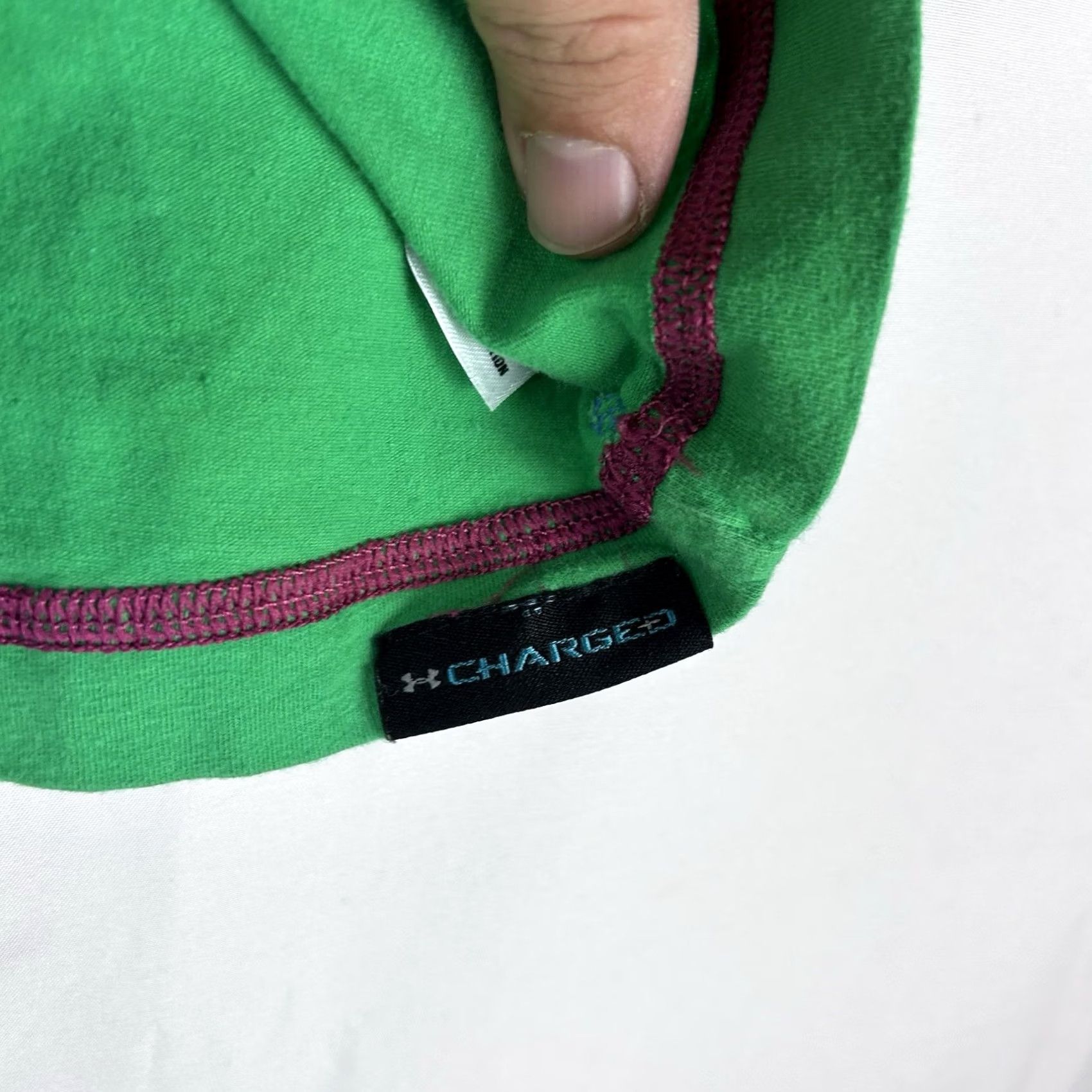 Under Armour Under Armour Shirt Womens Top Large Green Semi Fitted Heat Gear Charged Cotton Shirt Size L / US 10 / IT 46 - 5 Thumbnail
