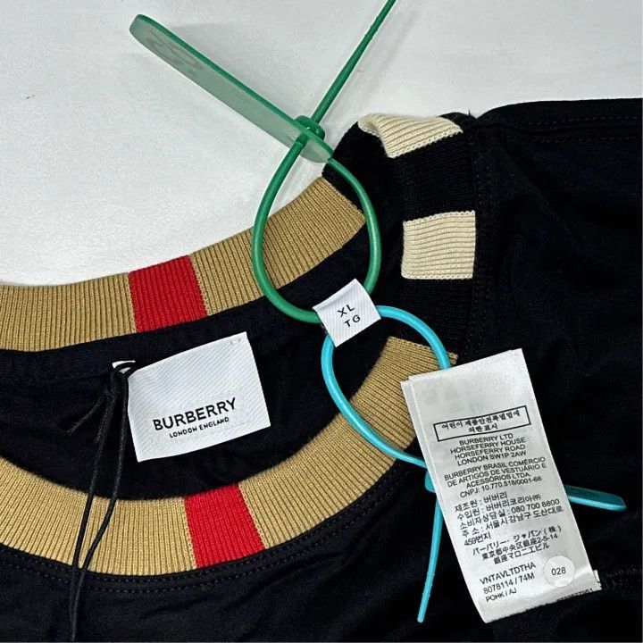 Burberry Burberry Burberry Black Short Sleeve Crew Neck T-Shirt-250 Size US XL / EU 56 / 4 - 3 Thumbnail