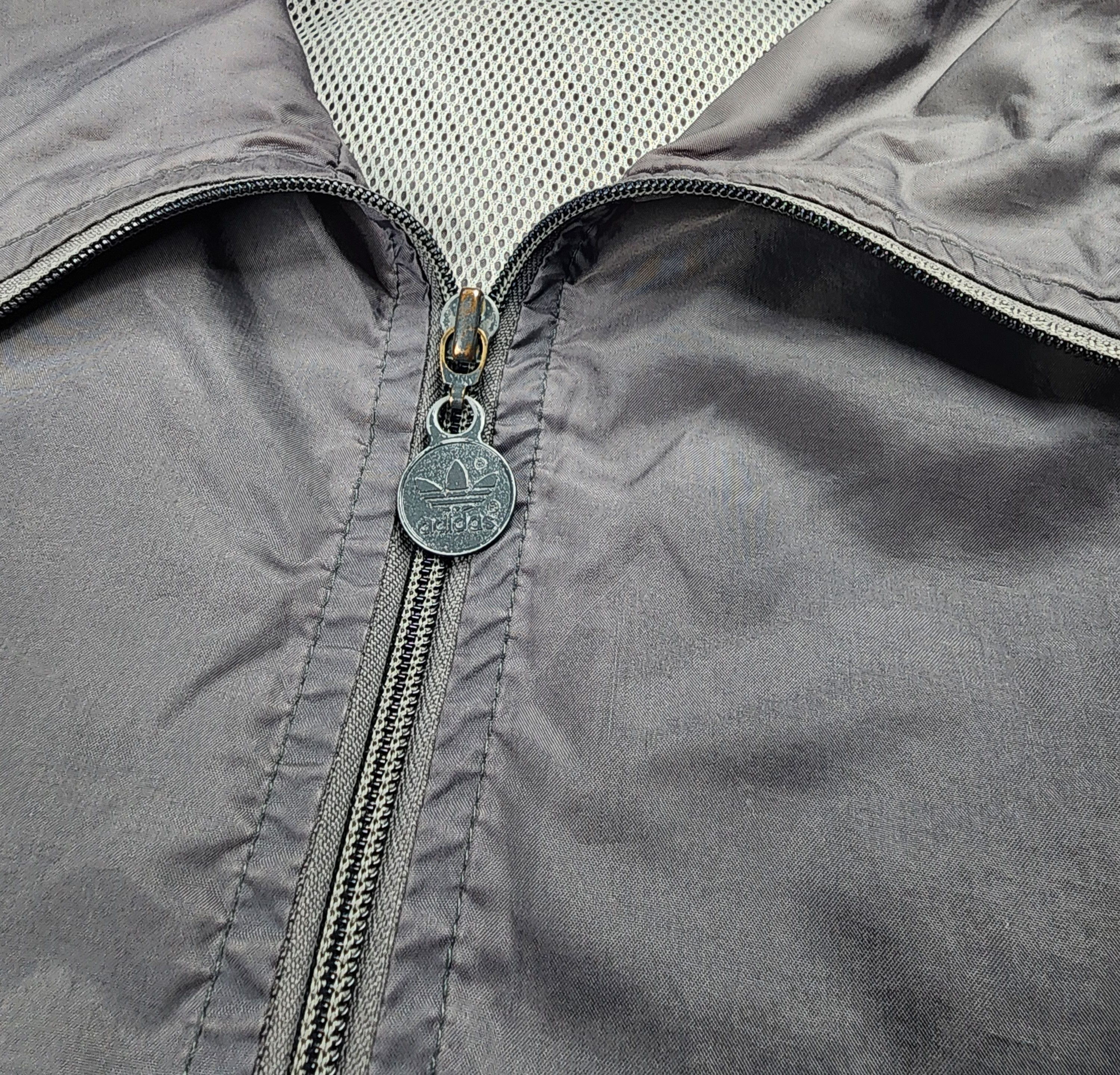 Adidas Vintage Adidas 1/4 zipper windbreaker hoodied jacket Size US M / EU 48-50 / 2 - 7 Thumbnail