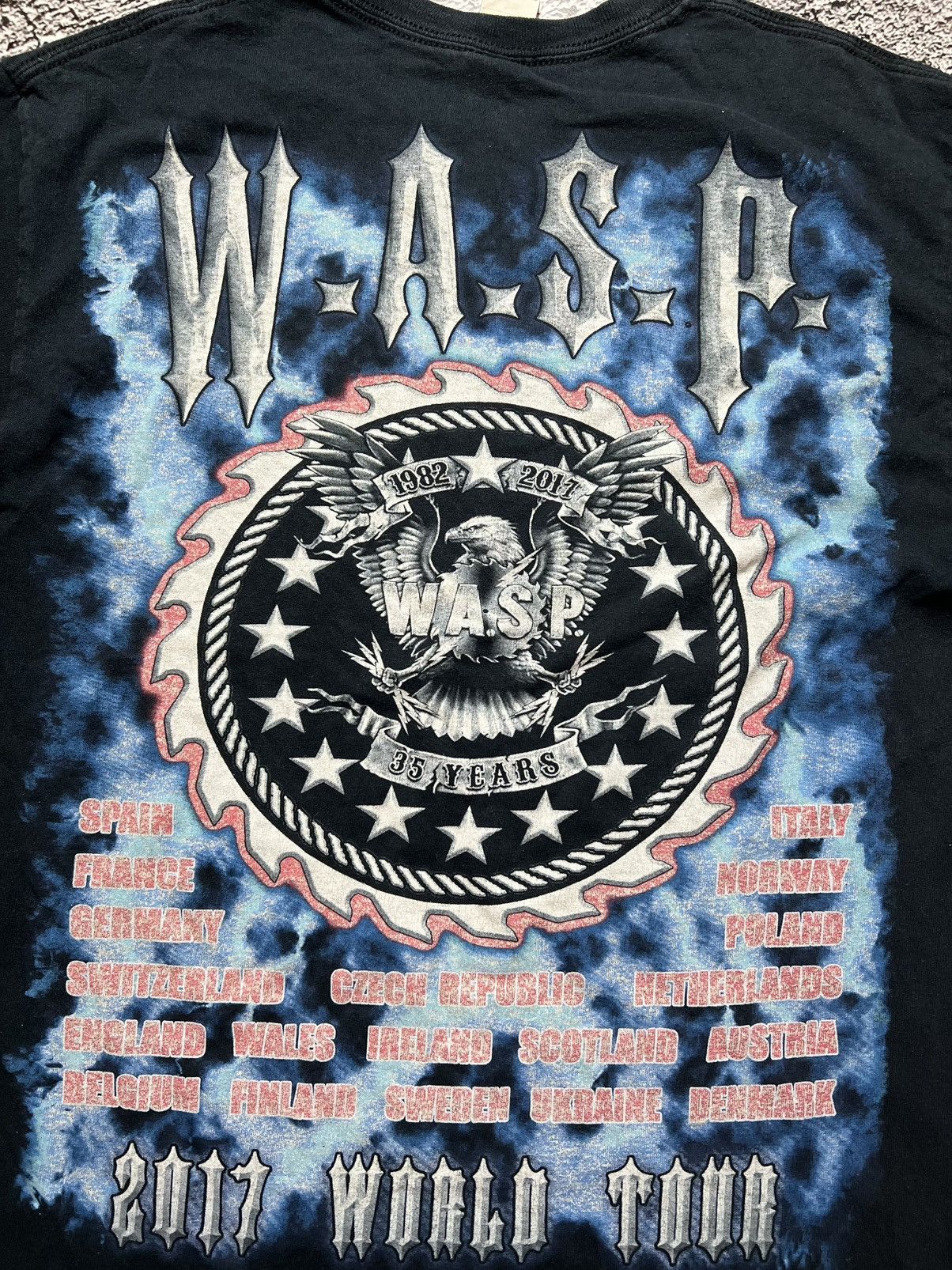 Band Tees W.A.S.P 2017 world tour 35 & forever vintage t shirt Size US M / EU 48-50 / 2 - 4 Thumbnail