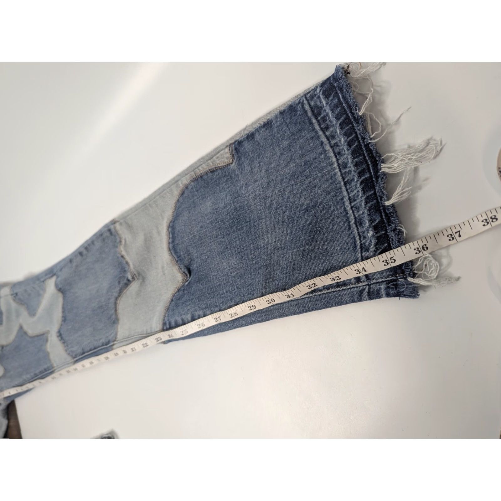 Vintage Glo Gang Jeans Unisex Adults Denim Hip-Hop High Street Retro Stitching Raw Hem Size 32 Blue 36 In Inseam Flared Mens Womens Boys Girls Size US 32 / EU 48 - 7 Thumbnail