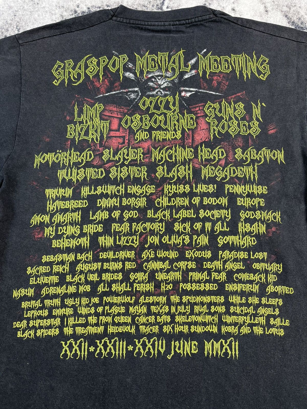 Band Tees Vintage Graspop Metal Meeting Rock Bands Faded T Shirt Size US M / EU 48-50 / 2 - 9 Thumbnail