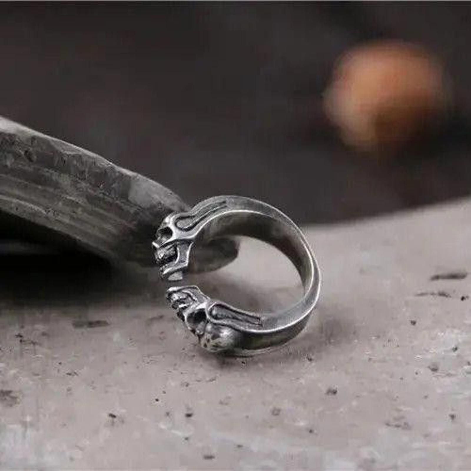 Jewelry Gothic Opened Adjustable Double Skull Ring Size ONE SIZE - 4 Thumbnail
