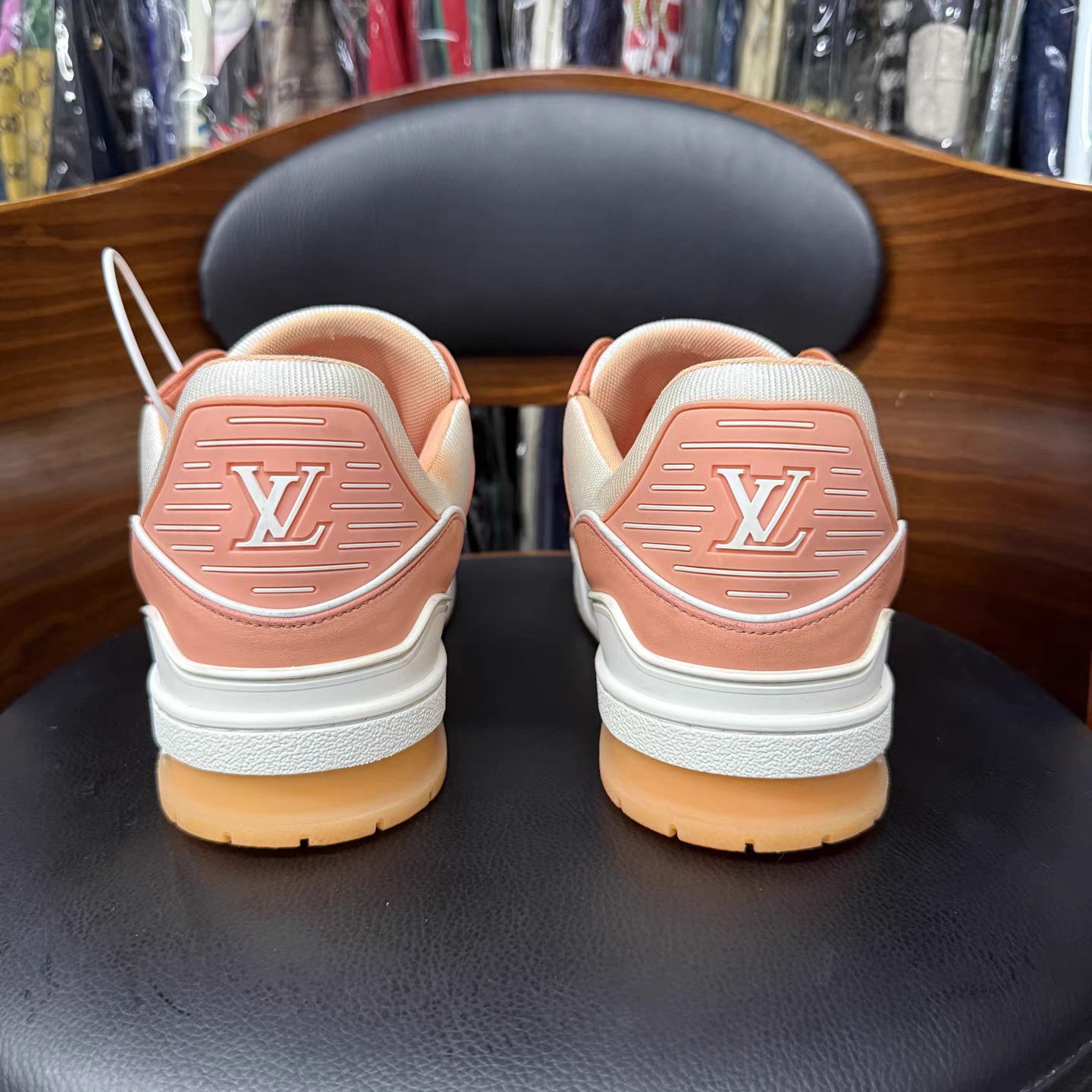 Louis Vuitton Louis Vuitton Trainer White Pink Peach K15 Size US 10.5 / EU 43-44 - 3 Thumbnail