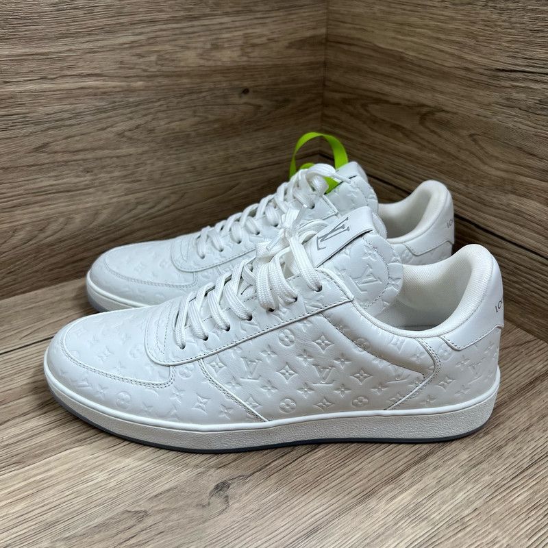 Louis Vuitton Louis Vuitton Classic Low-Top Leather Sneakers 0079 Size US 8 / EU 41 - 1 Thumbnail
