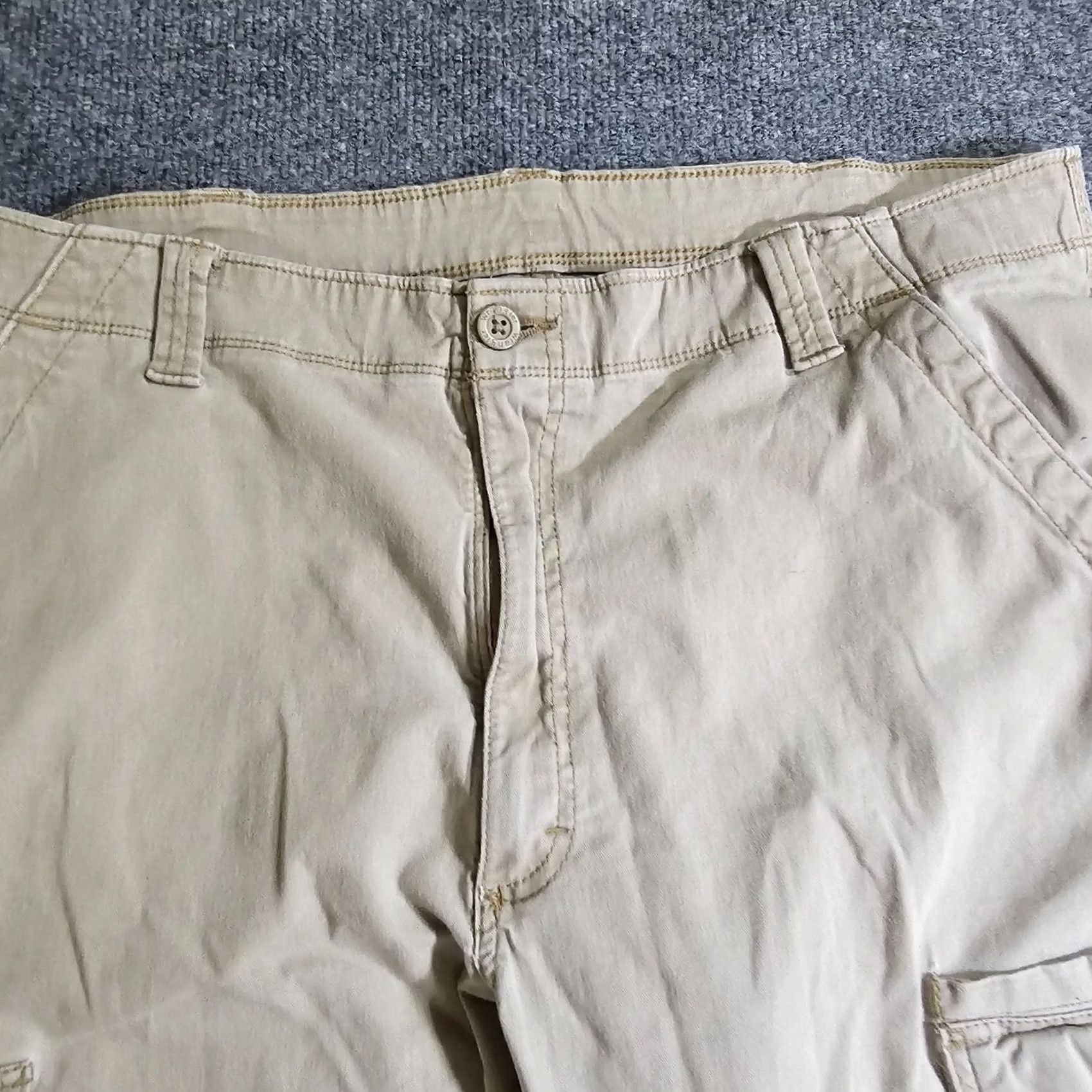 Wrangler Wrangler Pants Jeans Mens 38x32 Beige Khaki Cargo Classic Neutral Casual Cargo Pockets Canvas Flat Front Mid Rise Cotton Jeans Mens Size US 38 / EU 54 - 3 Thumbnail